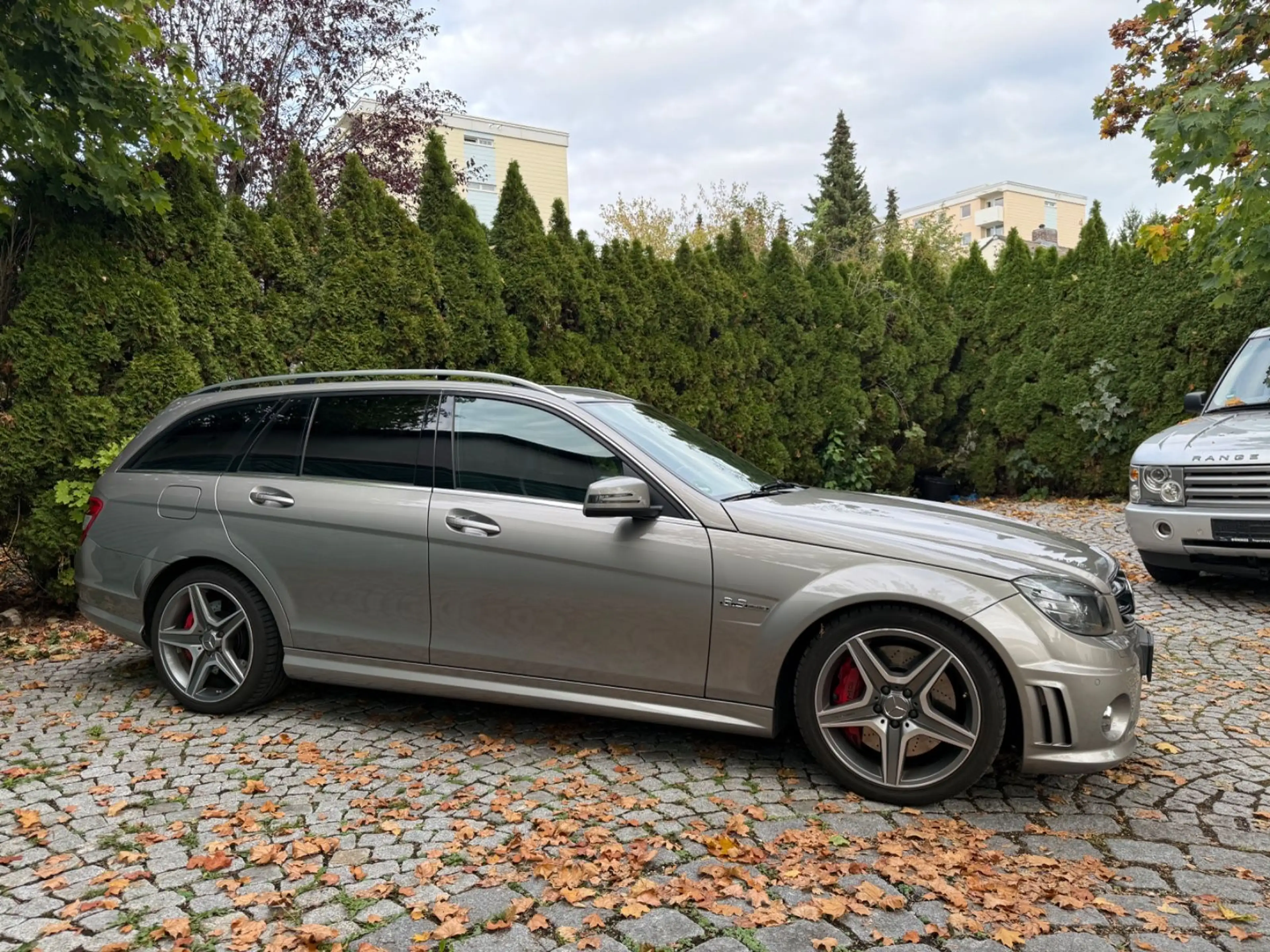 Mercedes-Benz C 63 AMG T-Modell*Keyless*Schiebedach* — photo 6