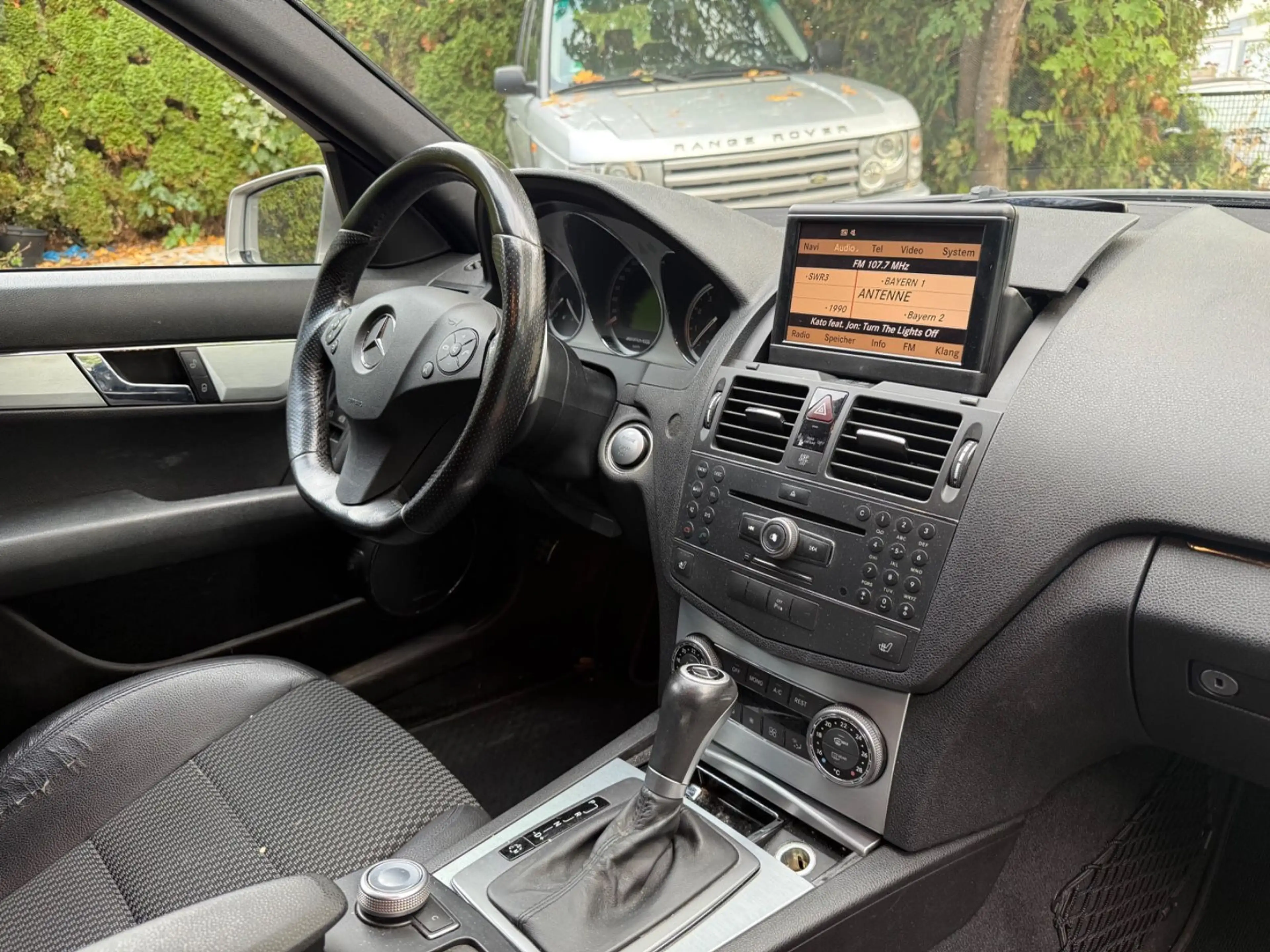 Mercedes-Benz C 63 AMG T-Modell*Keyless*Schiebedach* — photo 13