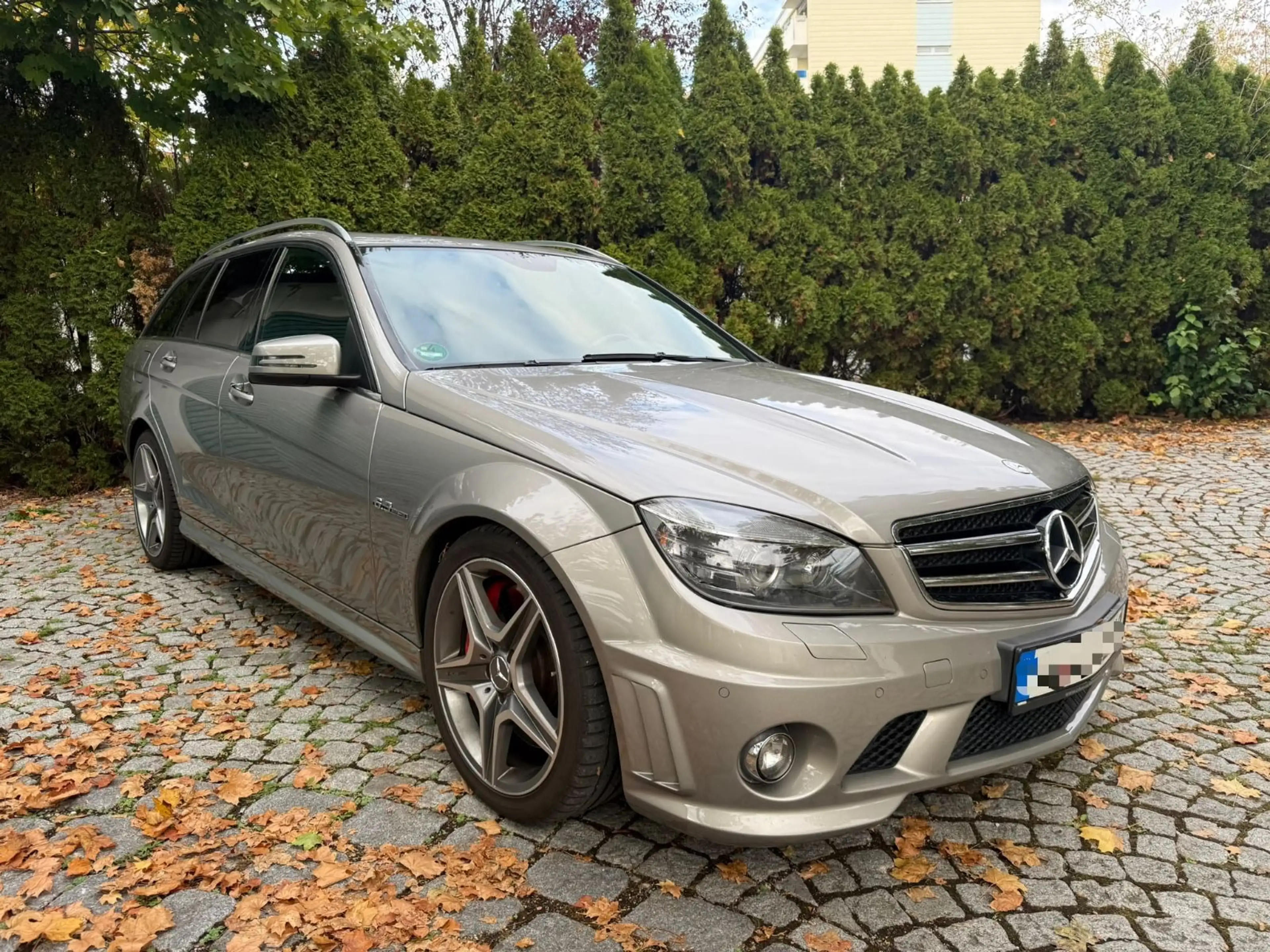 Mercedes-Benz C 63 AMG T-Modell*Keyless*Schiebedach* — photo 5