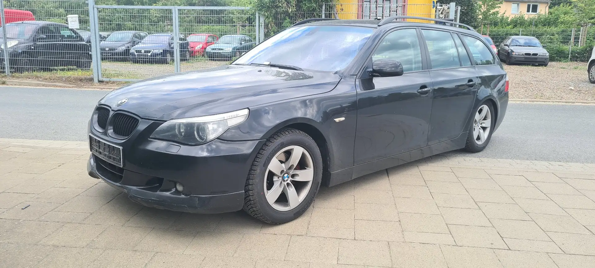 BMW 525 525i Zwart - 2