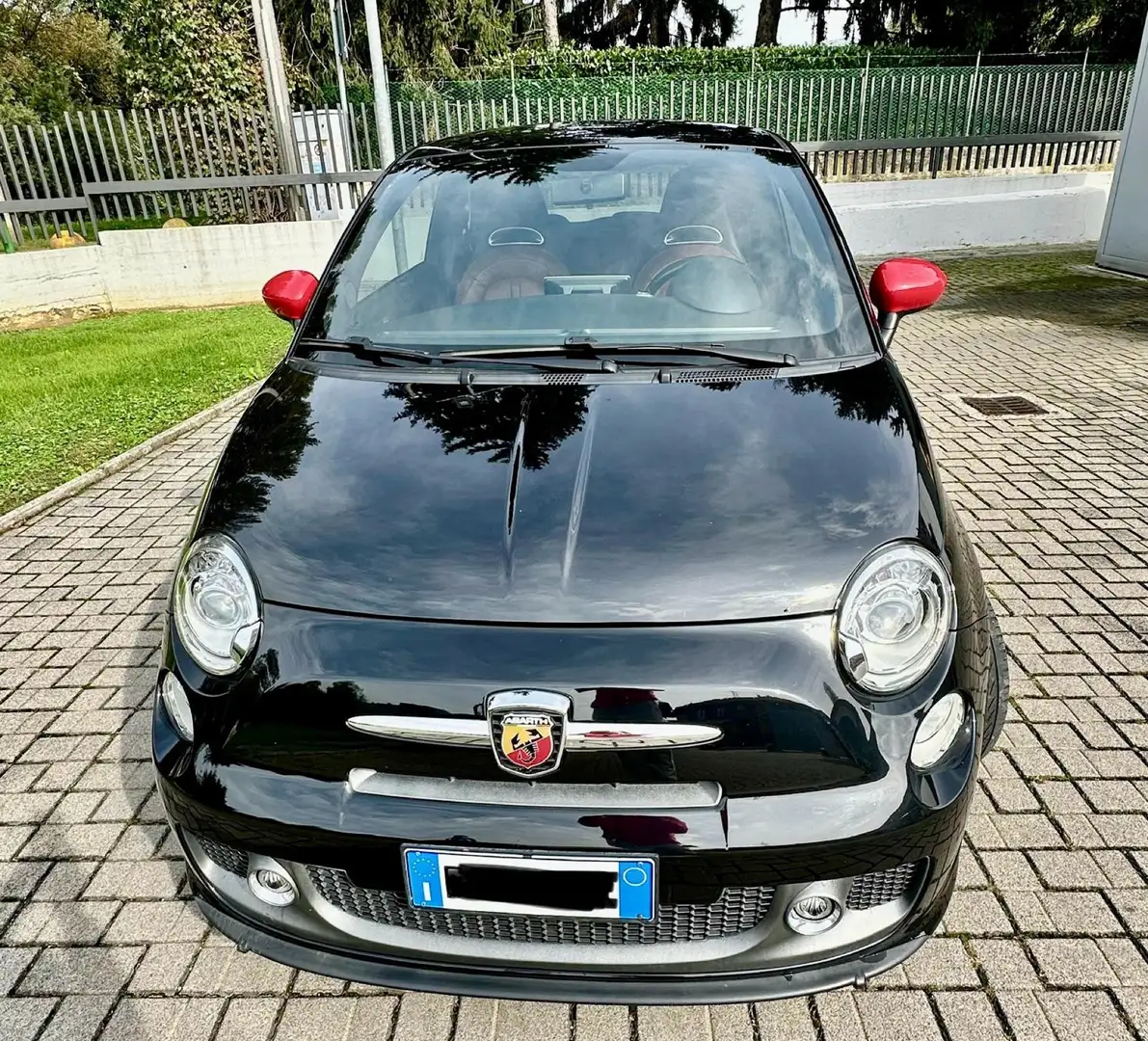 Abarth 595 Turismo Fiat 500 Abarth 595 Turismo Negro - 1