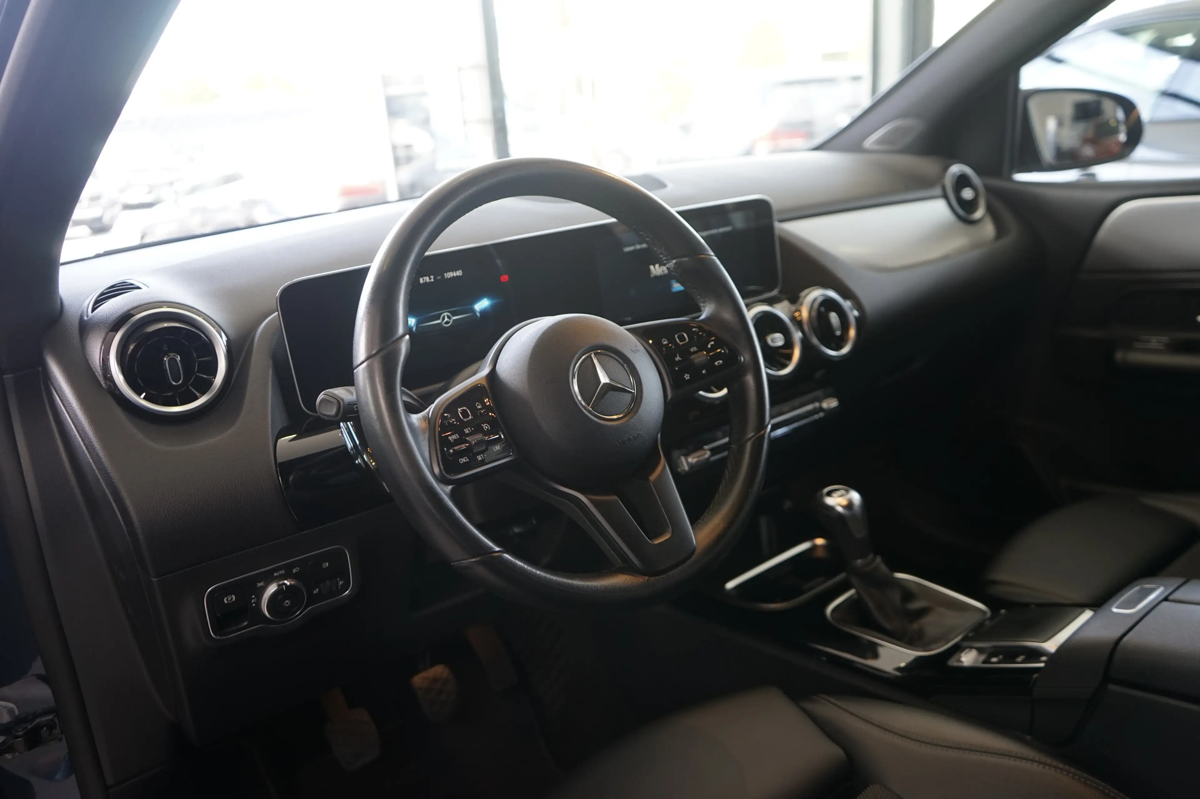 Mercedes-Benz B 180 MBUX+NAVI+KEYLESS GO+TEMPOMAT+RÜCKFAHRKAM — photo 12