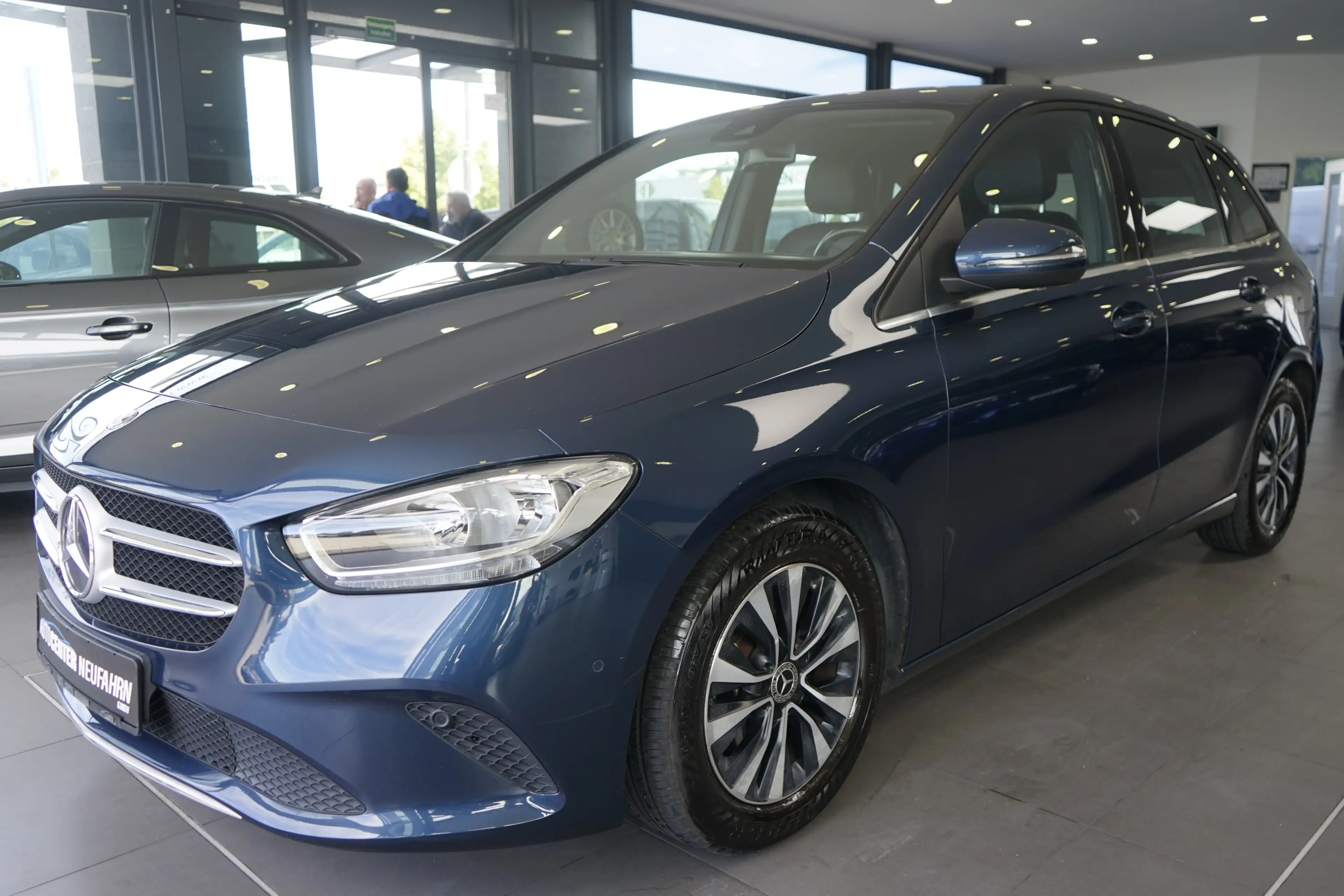 Mercedes-Benz B 180 MBUX+NAVI+KEYLESS GO+TEMPOMAT+RÜCKFAHRKAM — photo 3