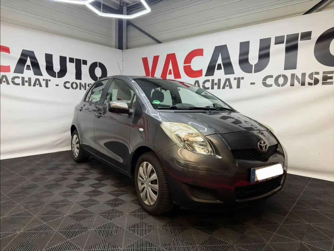 Toyota Yaris In Edition 1.0 VVT-i 69ch