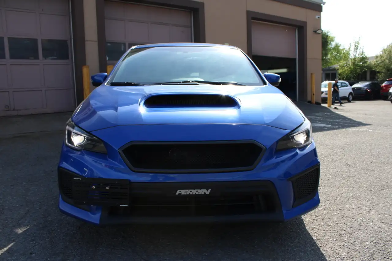 Subaru WRX photo Subaru WRX