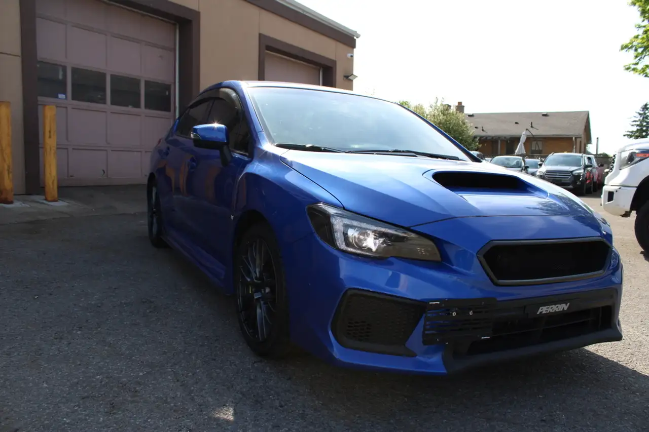 Subaru WRX photo Subaru WRX