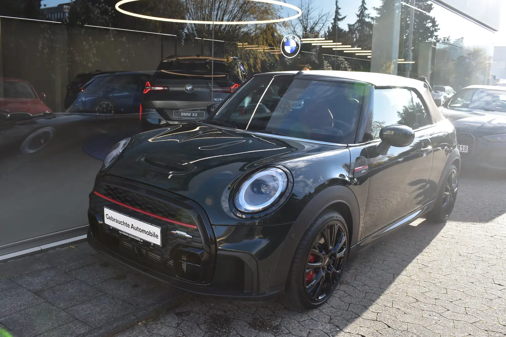 MINI John Cooper Works Cabrio John Cooper Works Cabrio Head-Up HK HiFi DAB Grün - 1