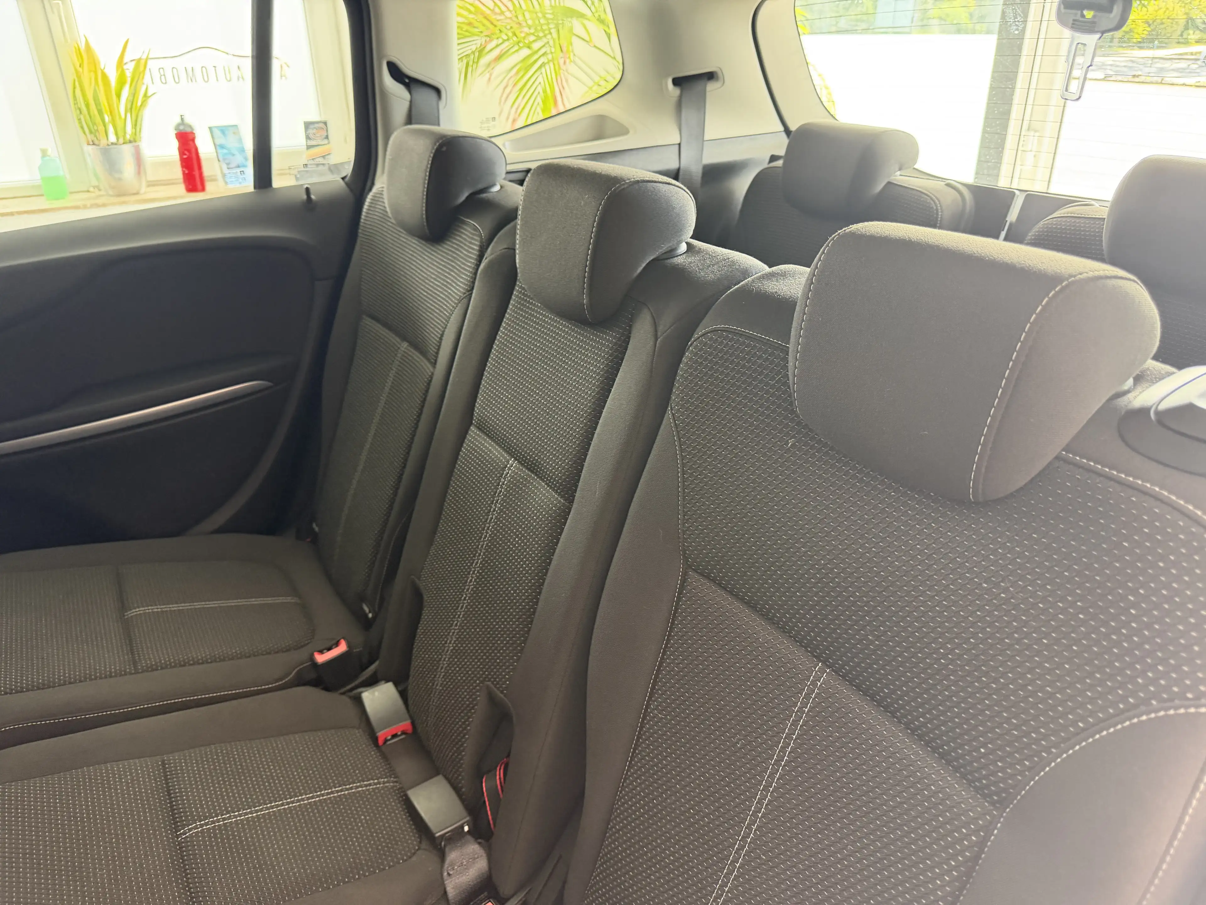 Opel Zafira Tourer Edition*AUTOMATIK+7SITZER* — photo 9
