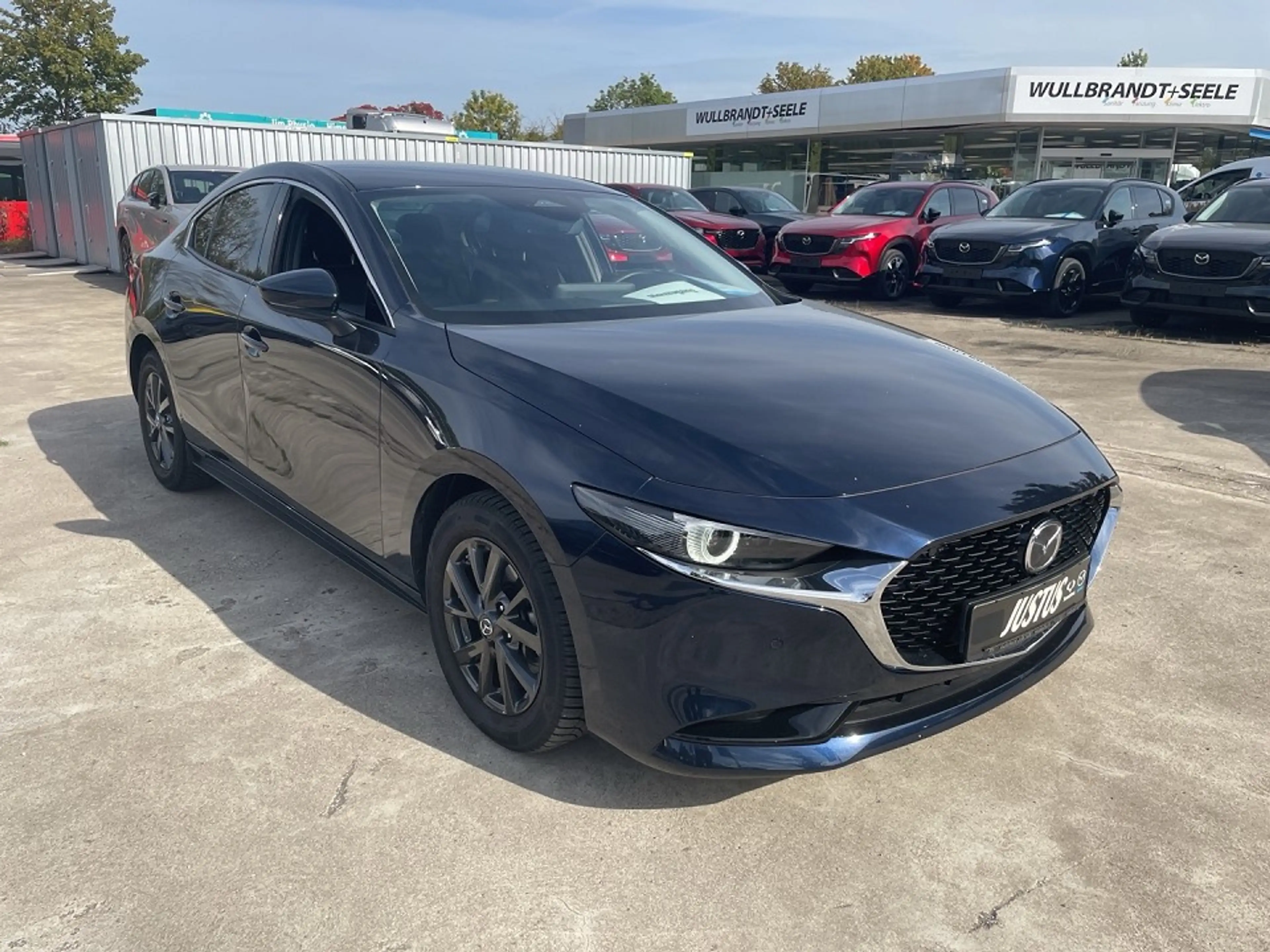 Mazda 3 4SN 2.5L e-SKYACTIV-G 140ps AT Exclusive-Line — photo 4