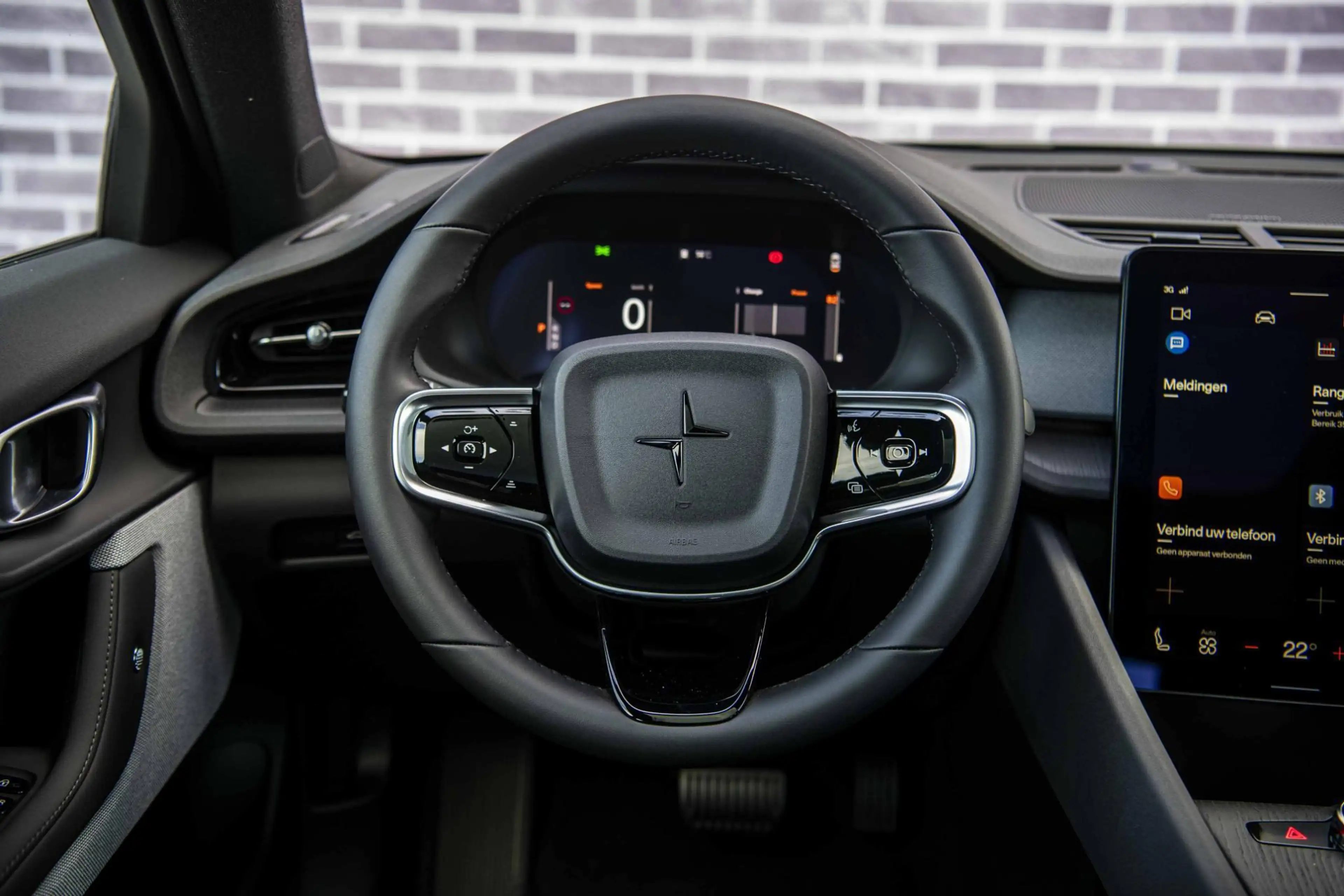 Polestar 2 Long Range Single Motor Prime 82 kWh | Pilot assis — photo 3