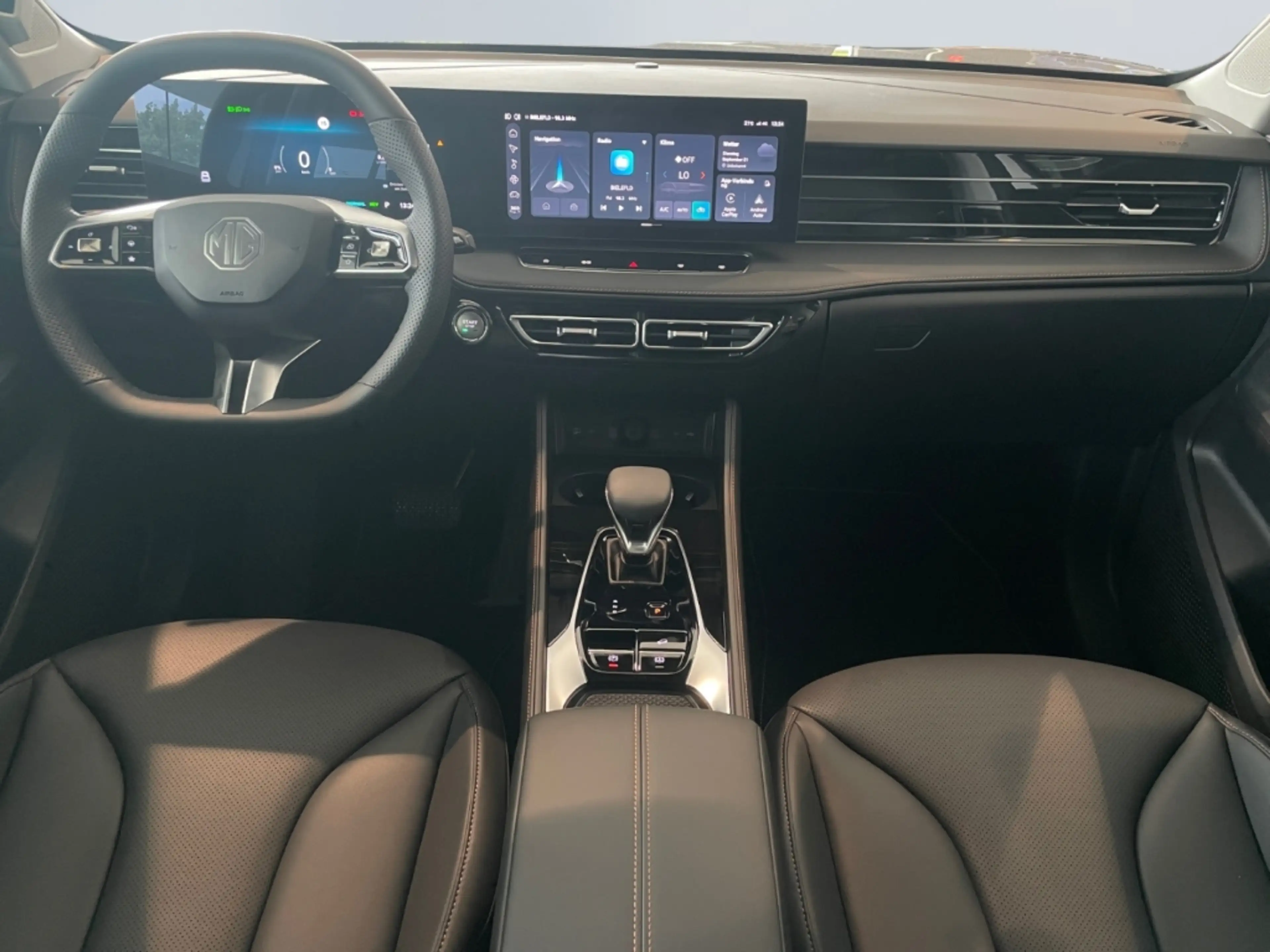 MG HS 1.5 PHEV 200 kW Luxury — photo 10