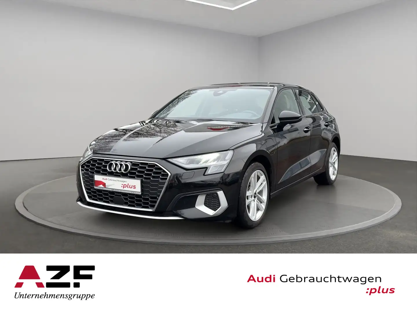 Audi A3 40 TFSI e S-tronic advanced NAVI+LE Schwarz - 1