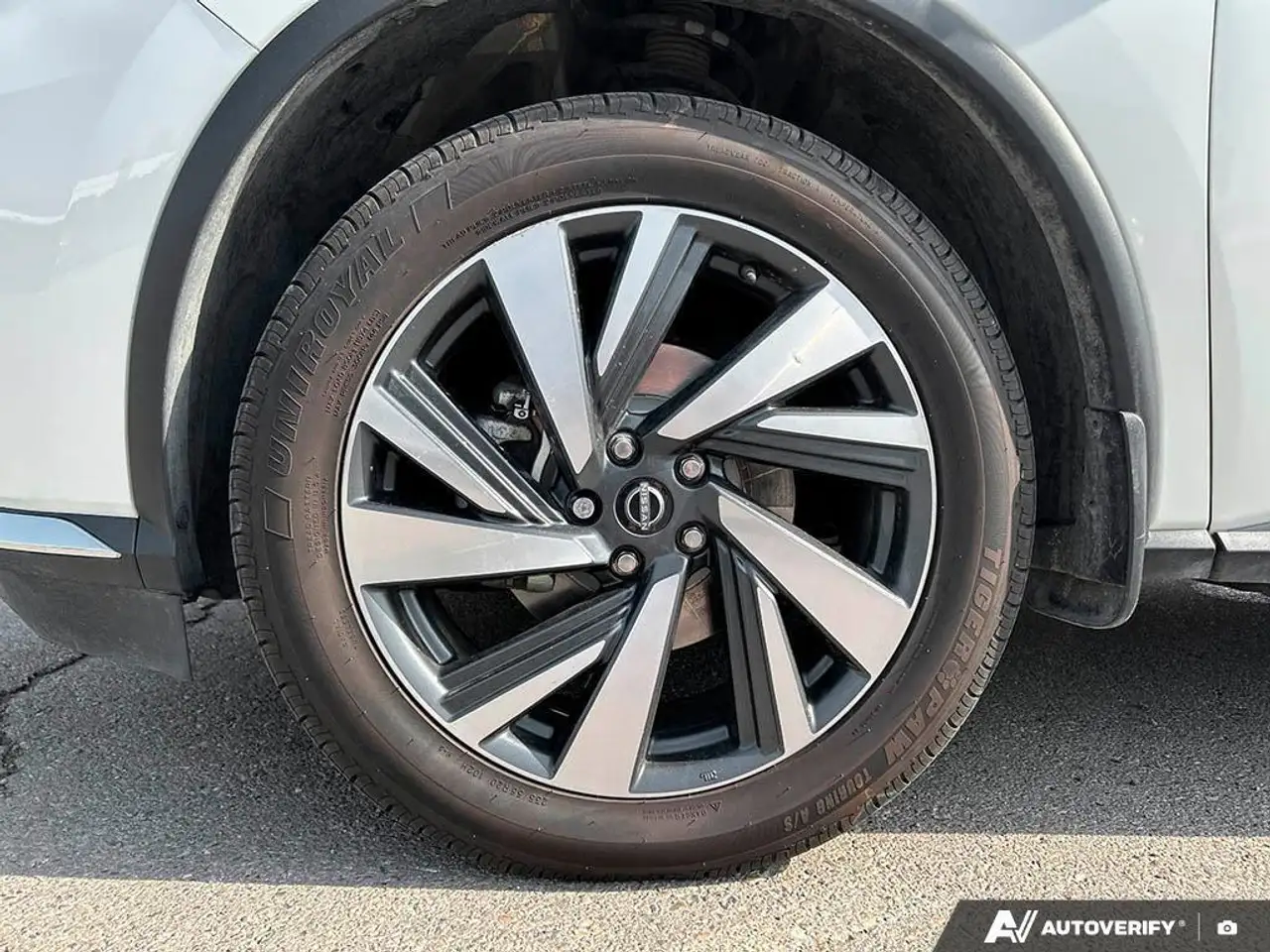 Nissan Murano снимка Nissan Murano