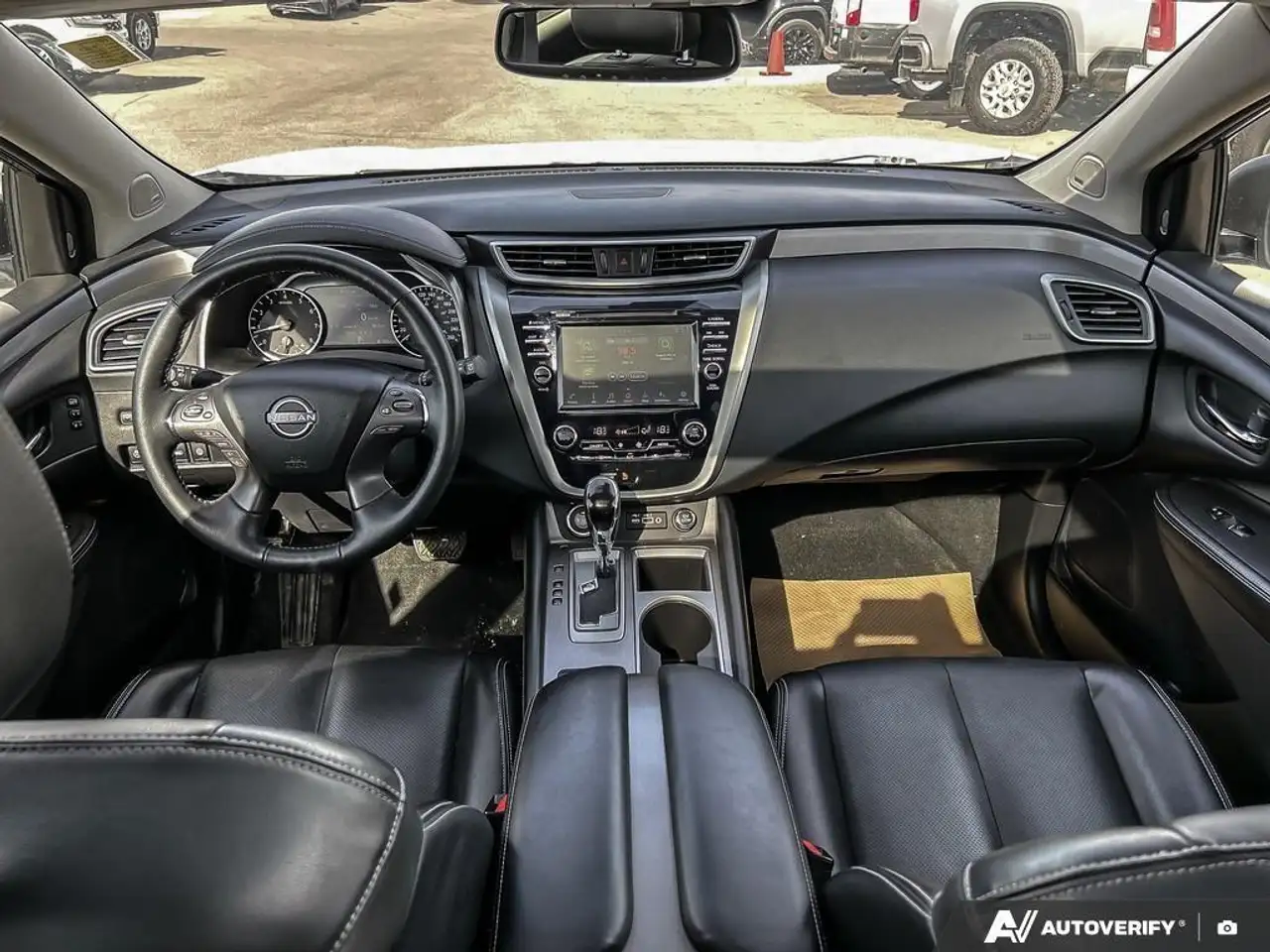 Nissan Murano снимка Nissan Murano