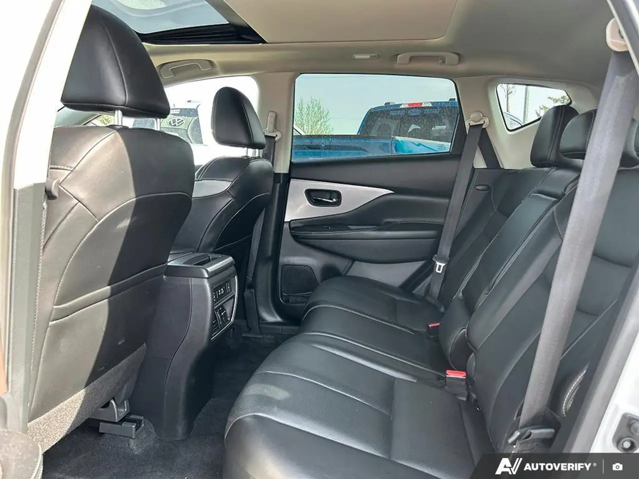 Nissan Murano снимка Nissan Murano