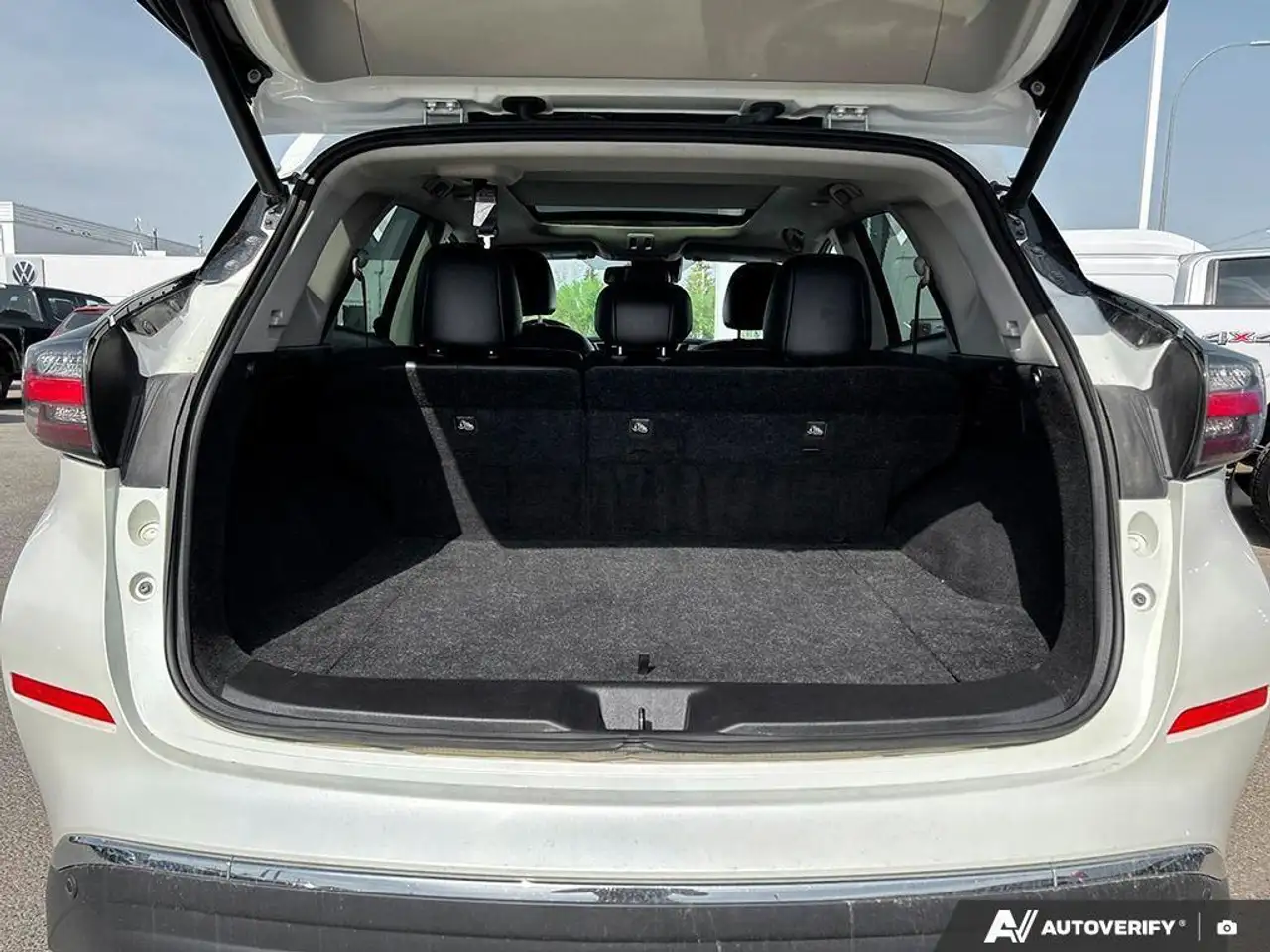 Nissan Murano снимка Nissan Murano