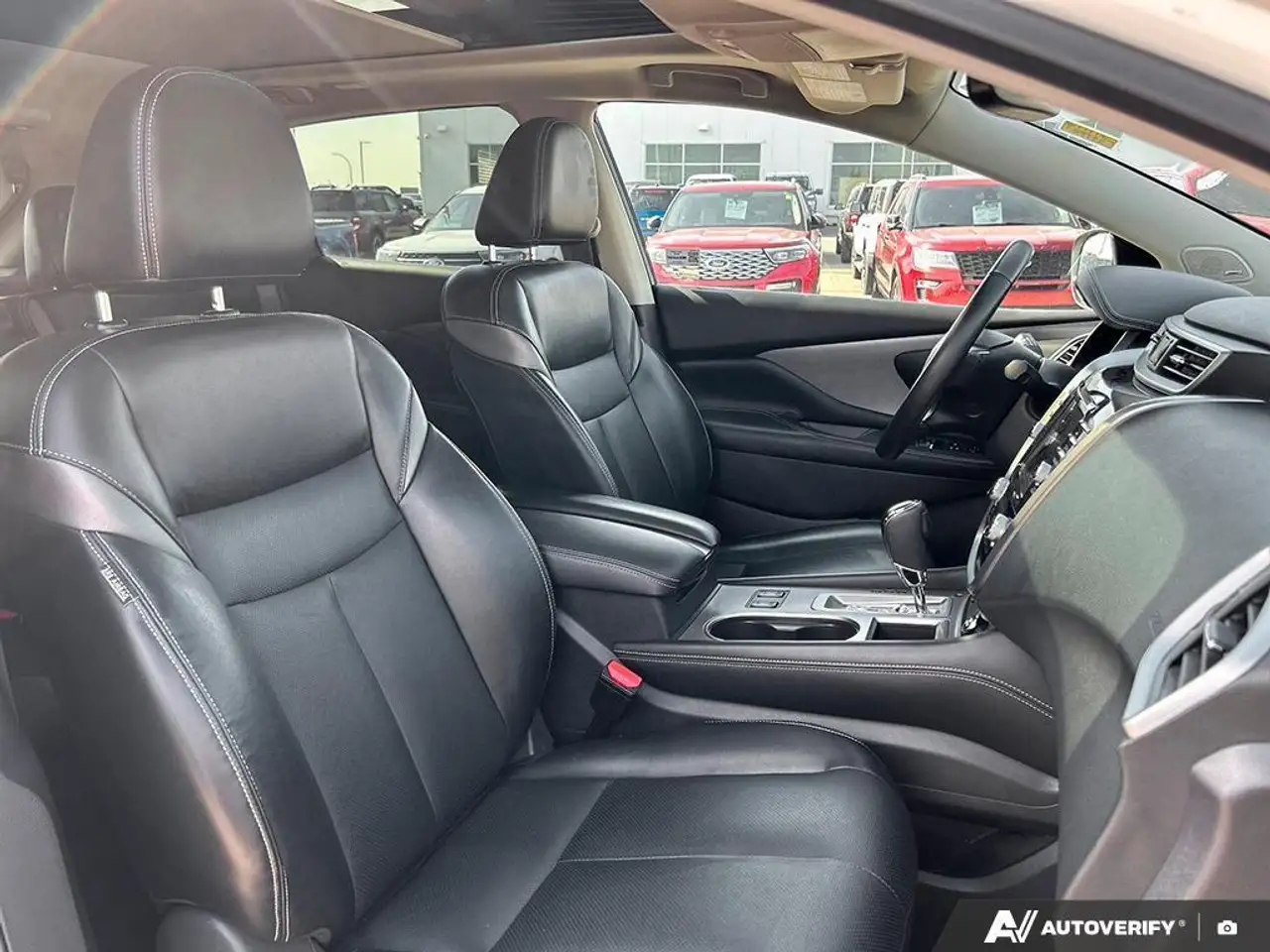 Nissan Murano снимка Nissan Murano
