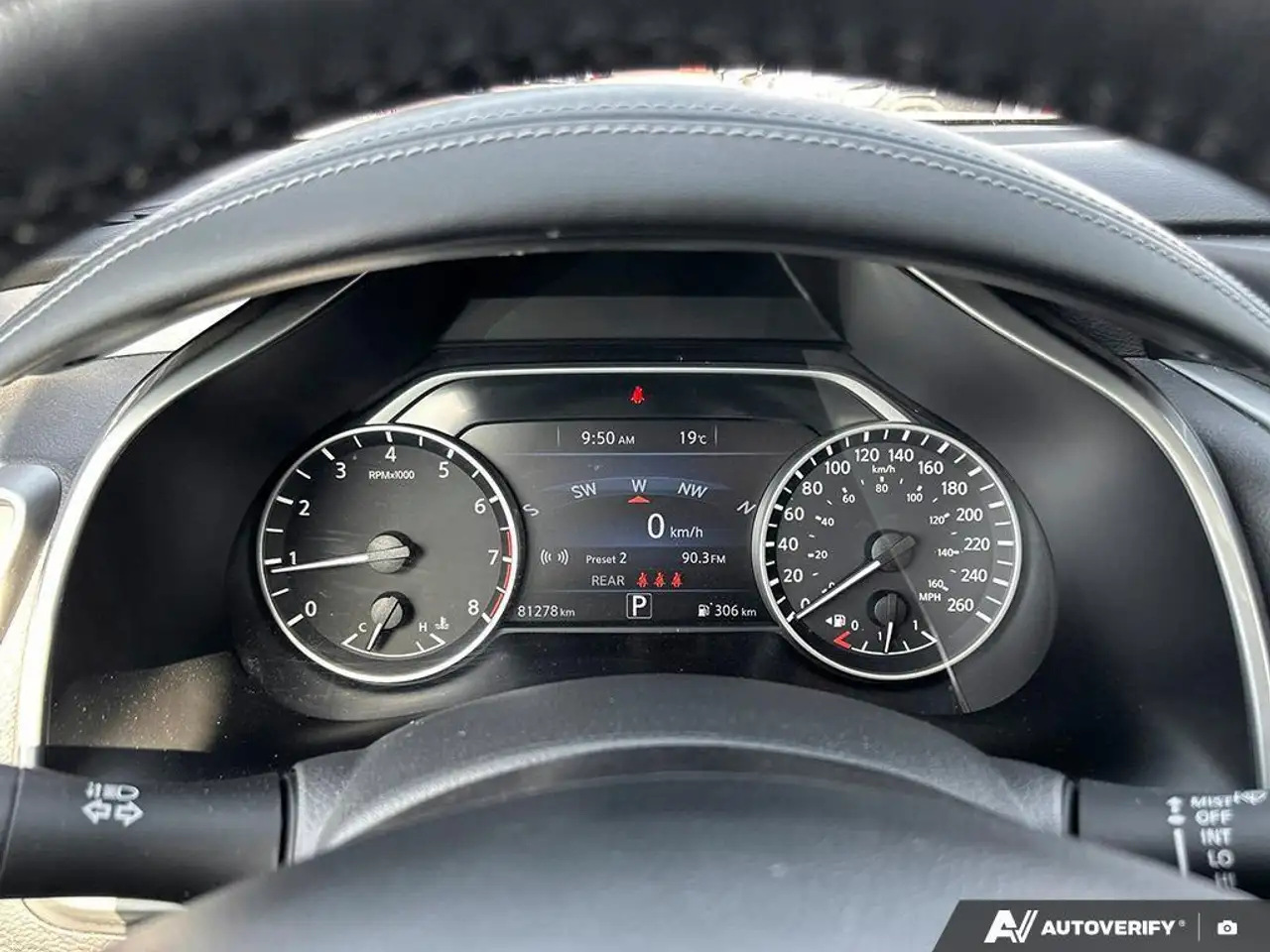 Nissan Murano снимка Nissan Murano