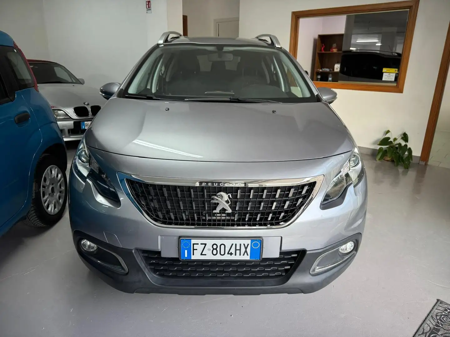 Peugeot 2008 2008 1.5 bluehdi Signature s&s Gris - 2