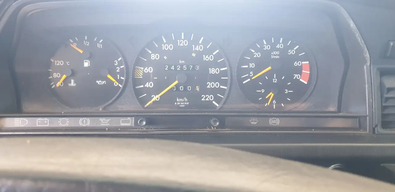 Mercedes-Benz 190 - 1.8 E 109cv GPL, foto 9