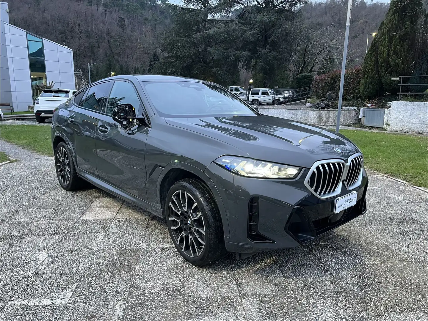 BMW X6 X6 -INCIDENTATA - NETTO IVA - xDrive30d 48V Msport Grau - 1