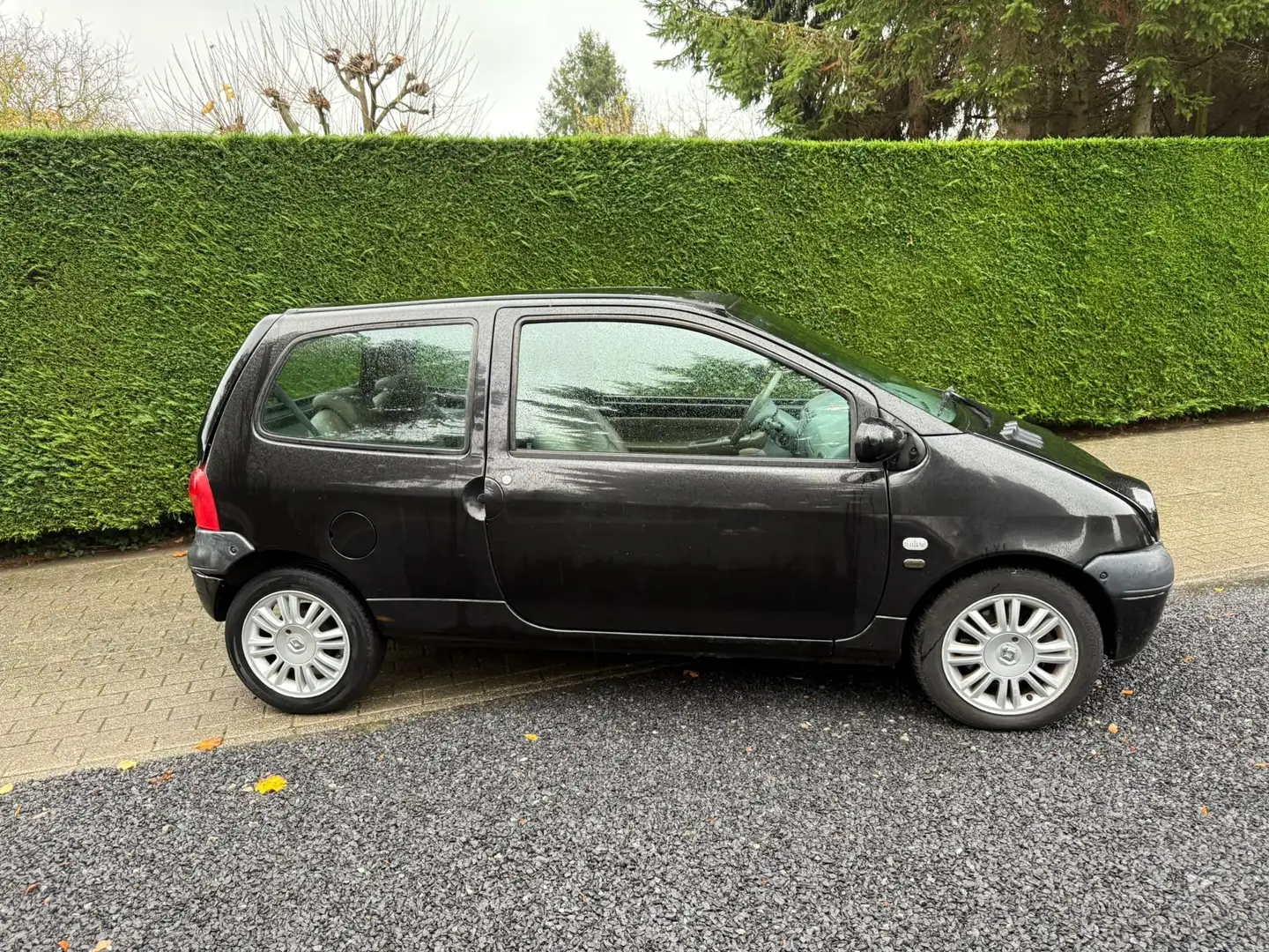 Renault Twingo 1.2i Initiale Paris Noir - 2