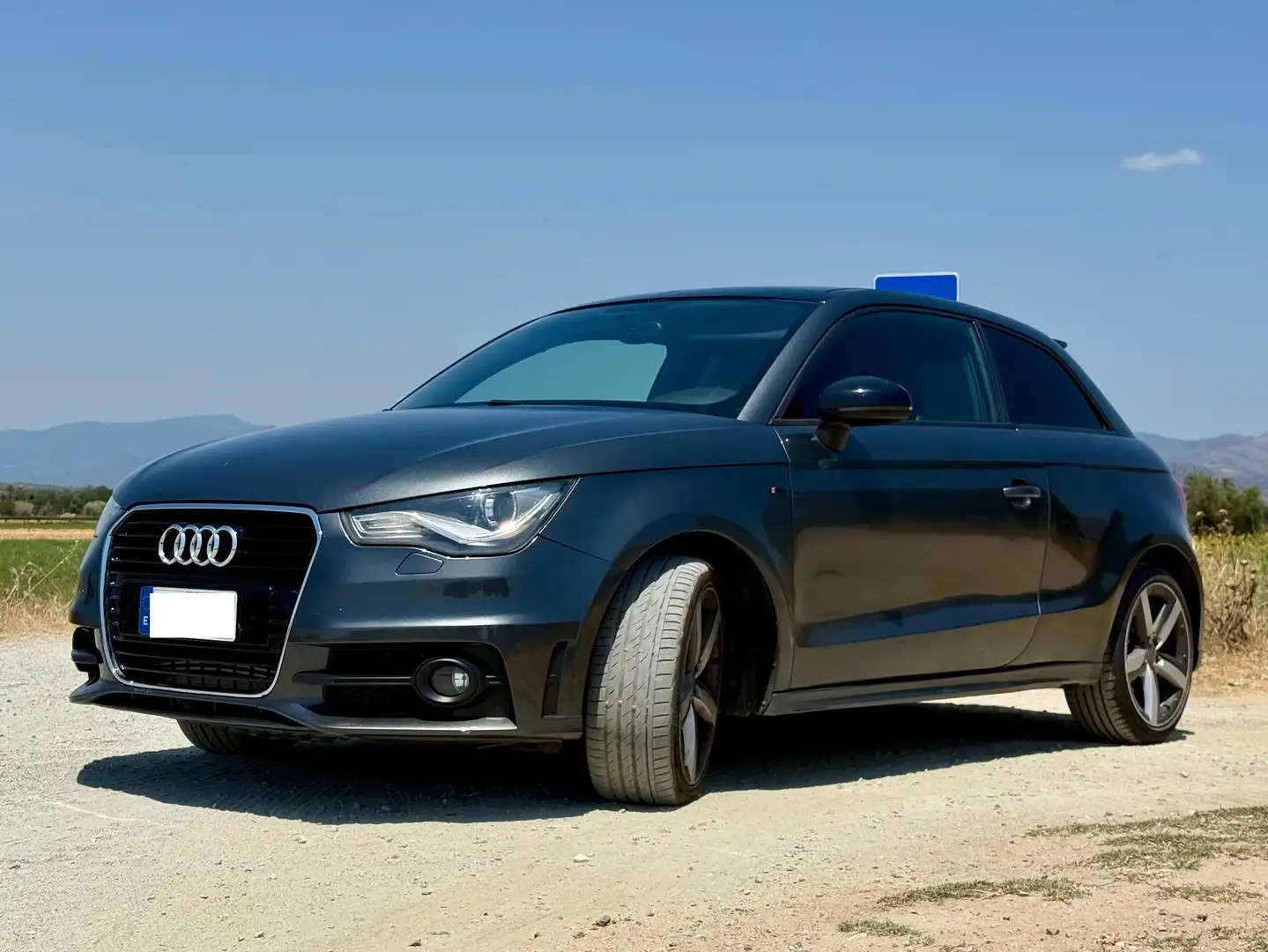 Audi A1 A1 1.4 TFSI Ambition S-Tronic 185 Ambition Gris - 1