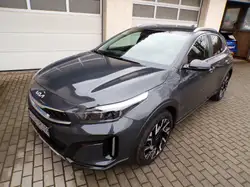 Kia XCeed 1.5 T GDI, Navi, Einparkh., Sitz u. Lenkradheizg.