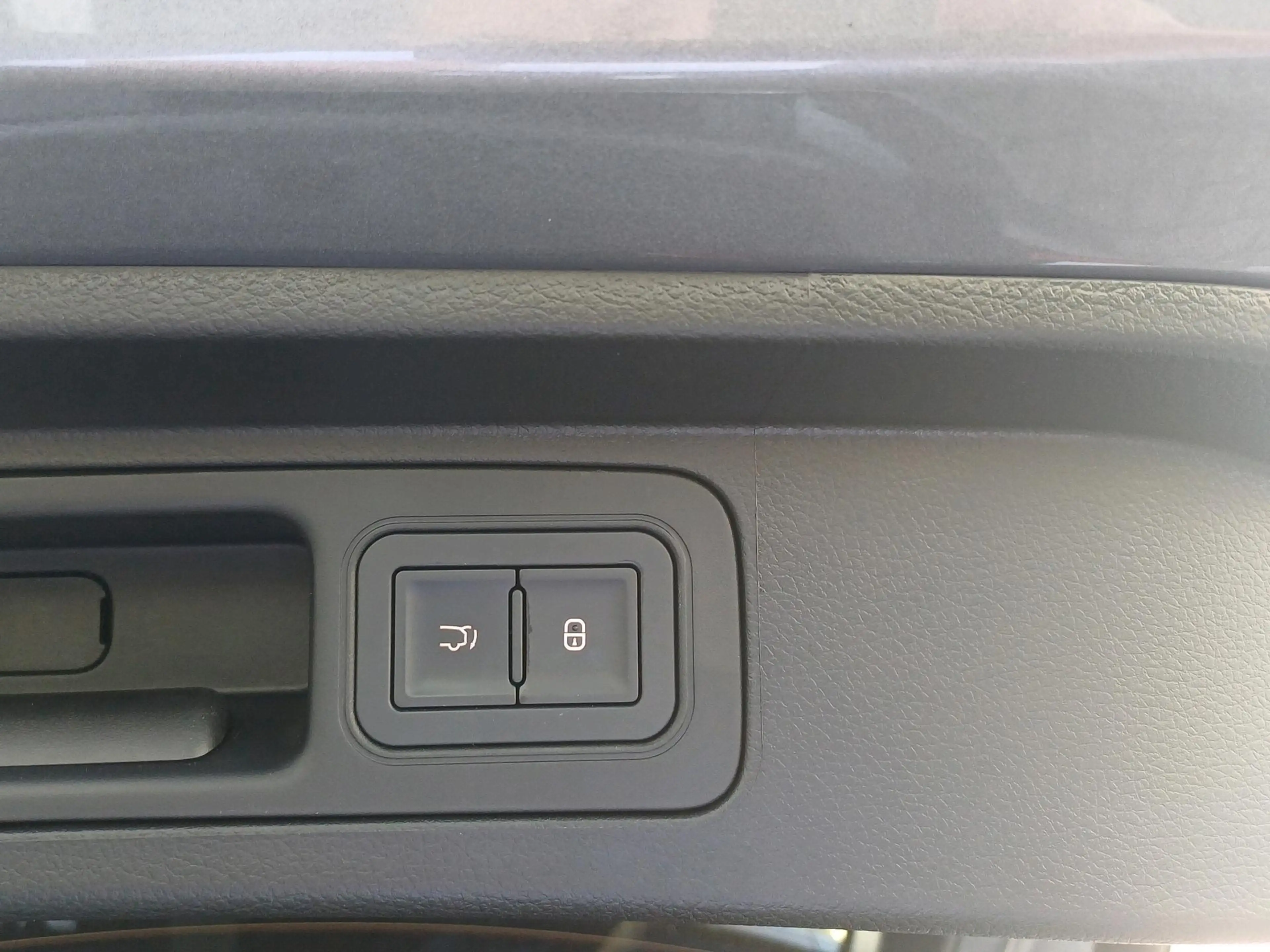 BYD Seal U 1.5 DM-i 217pk FWD Boost | 12,8 inch draaibaar tou — photo 11