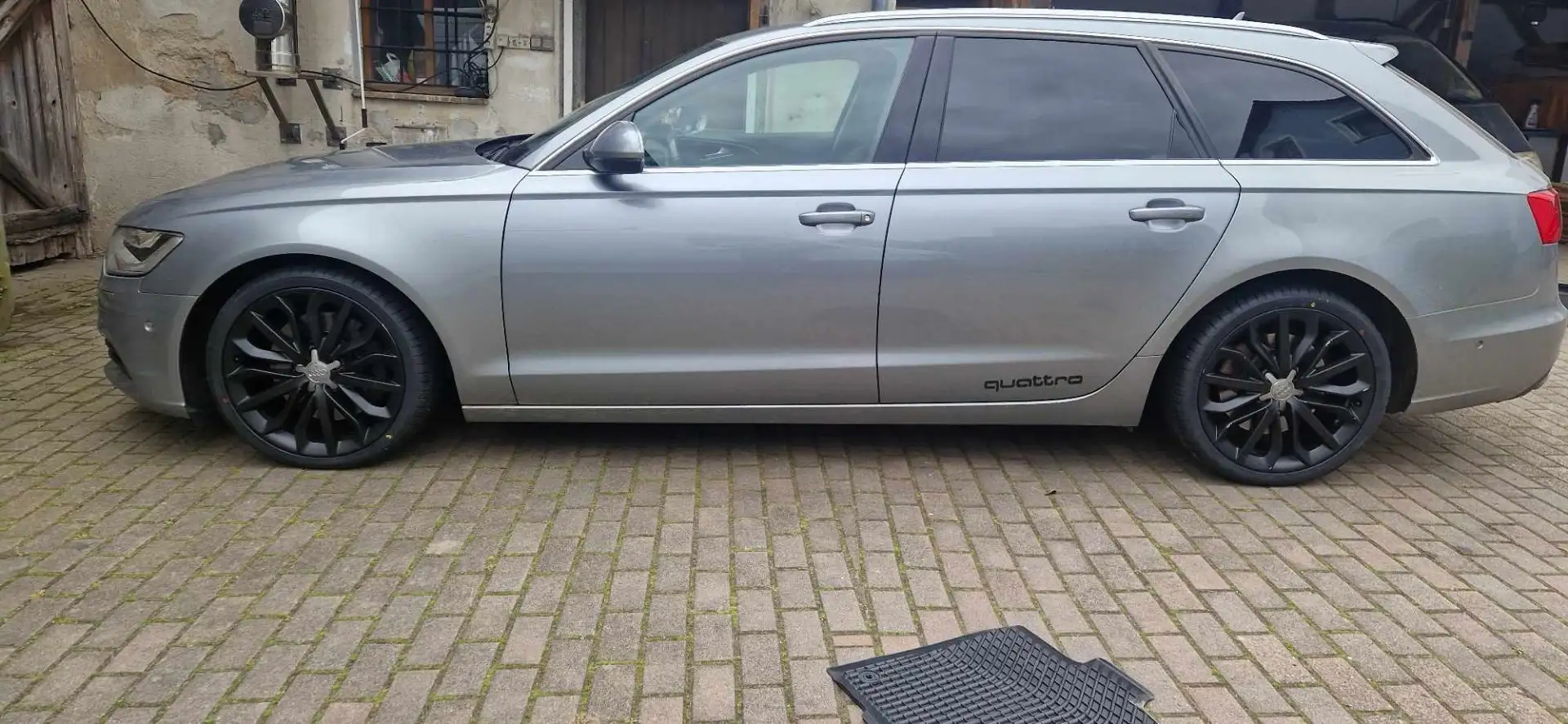 Audi A6 Avant 3.0 TDI DPF clean diesel quattro S tronic - 1