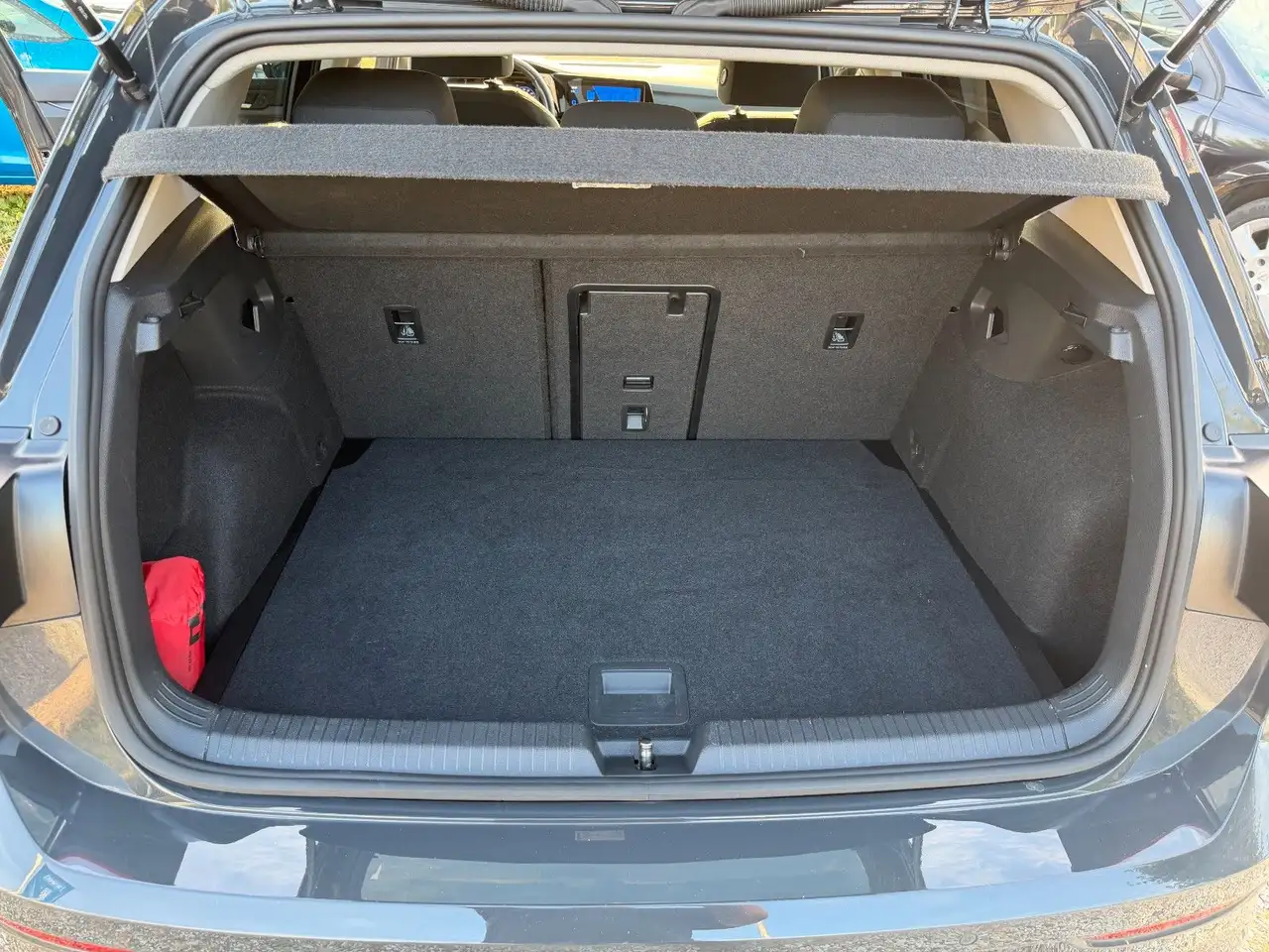 Volkswagen Golf VIII Lim.2.0 TDI SCR 110kW 7-Gang DSG Style, миниатюра 30