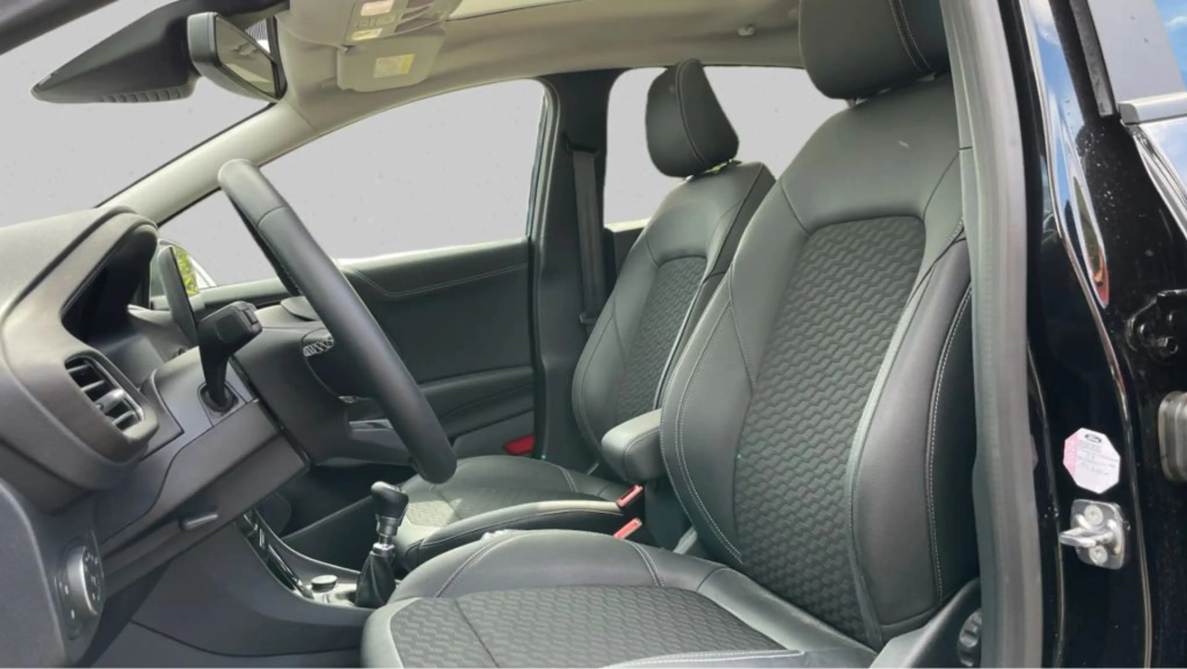 Ford Puma 1.0 EcoBoost Hybrid TITANIUM X — photo 9