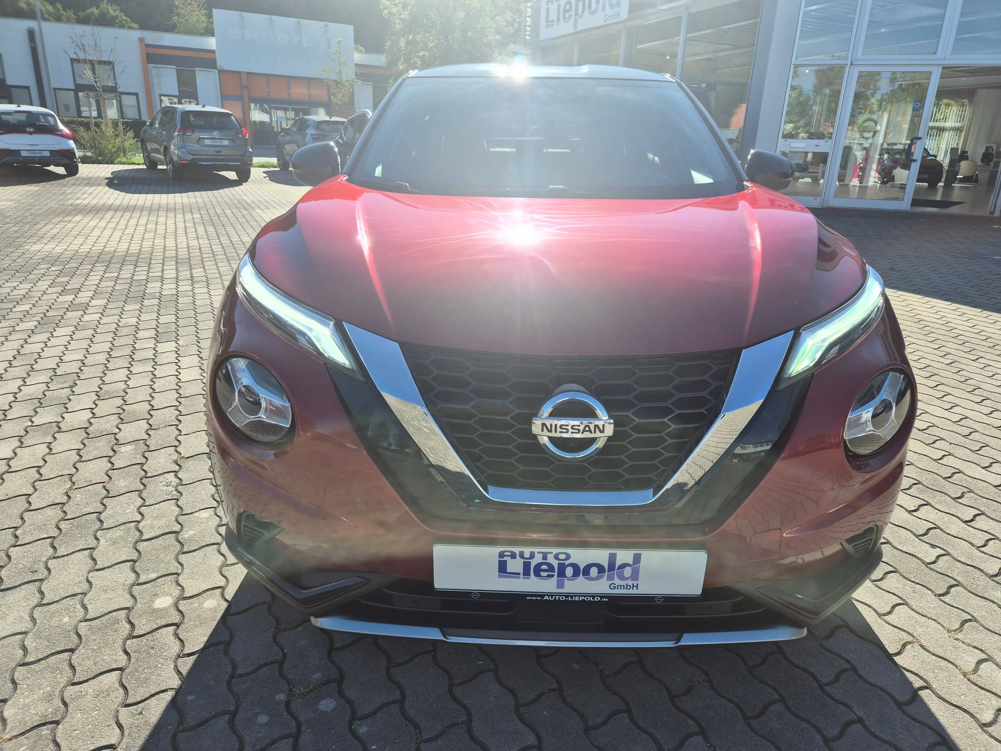 Nissan Juke 1.0 DIG-T N-Design 117PS AT — photo 2