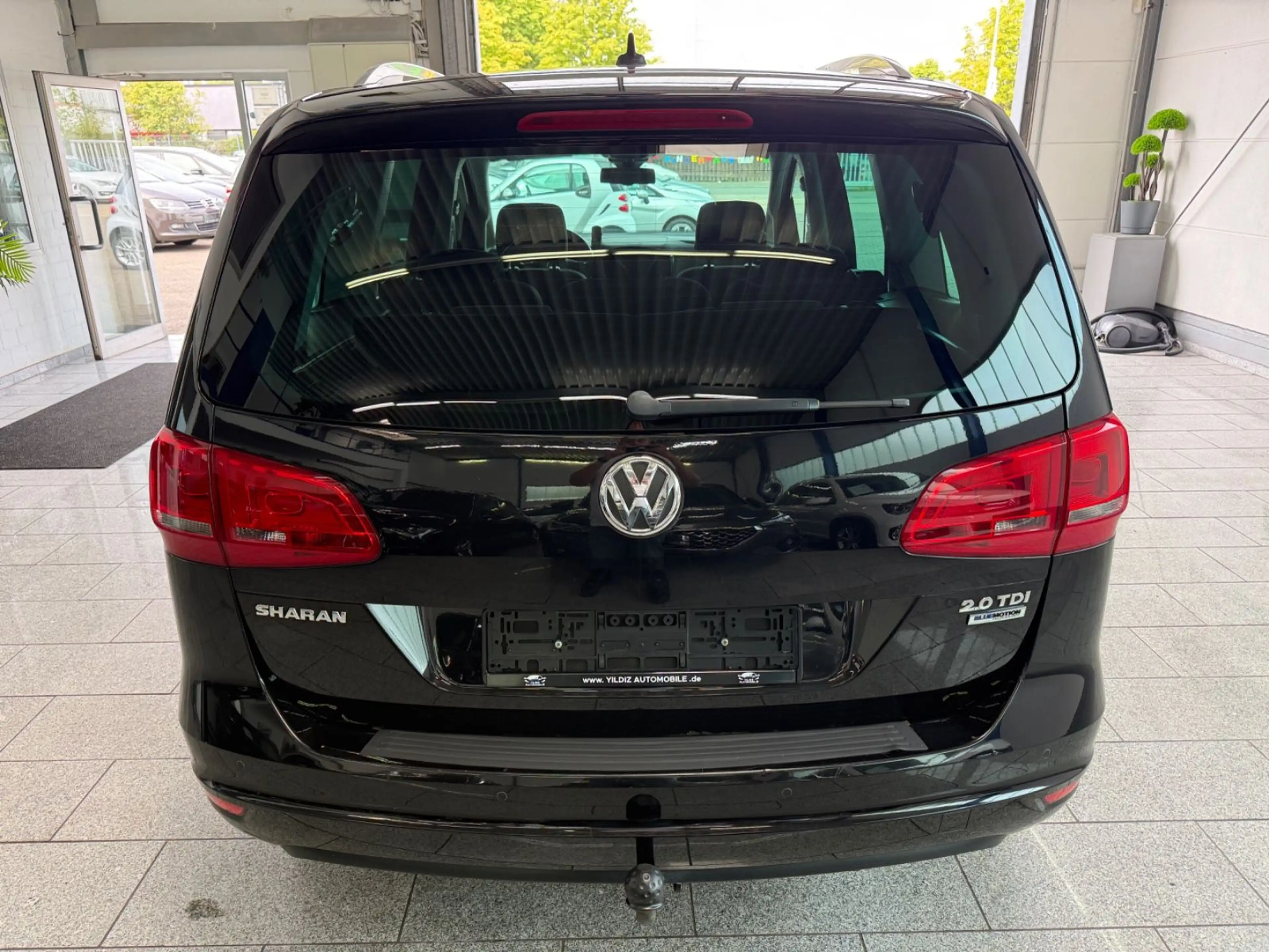 Volkswagen Sharan 2.0 TDI*7SITZ*AUT*PANO*CAM*BI-XN*NAV*KEYL — photo 8