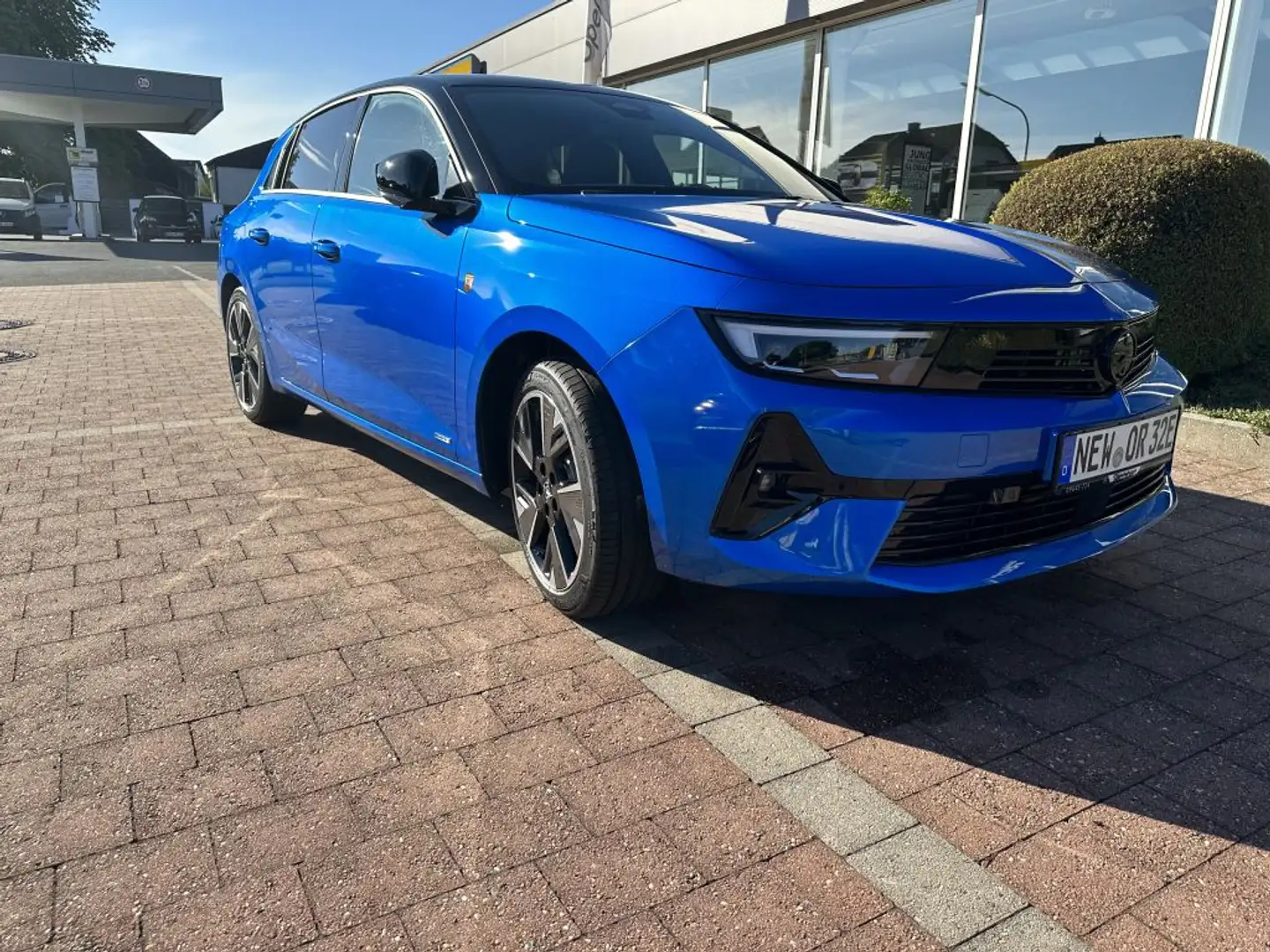 Opel Astra GS (L) Bleu - 1