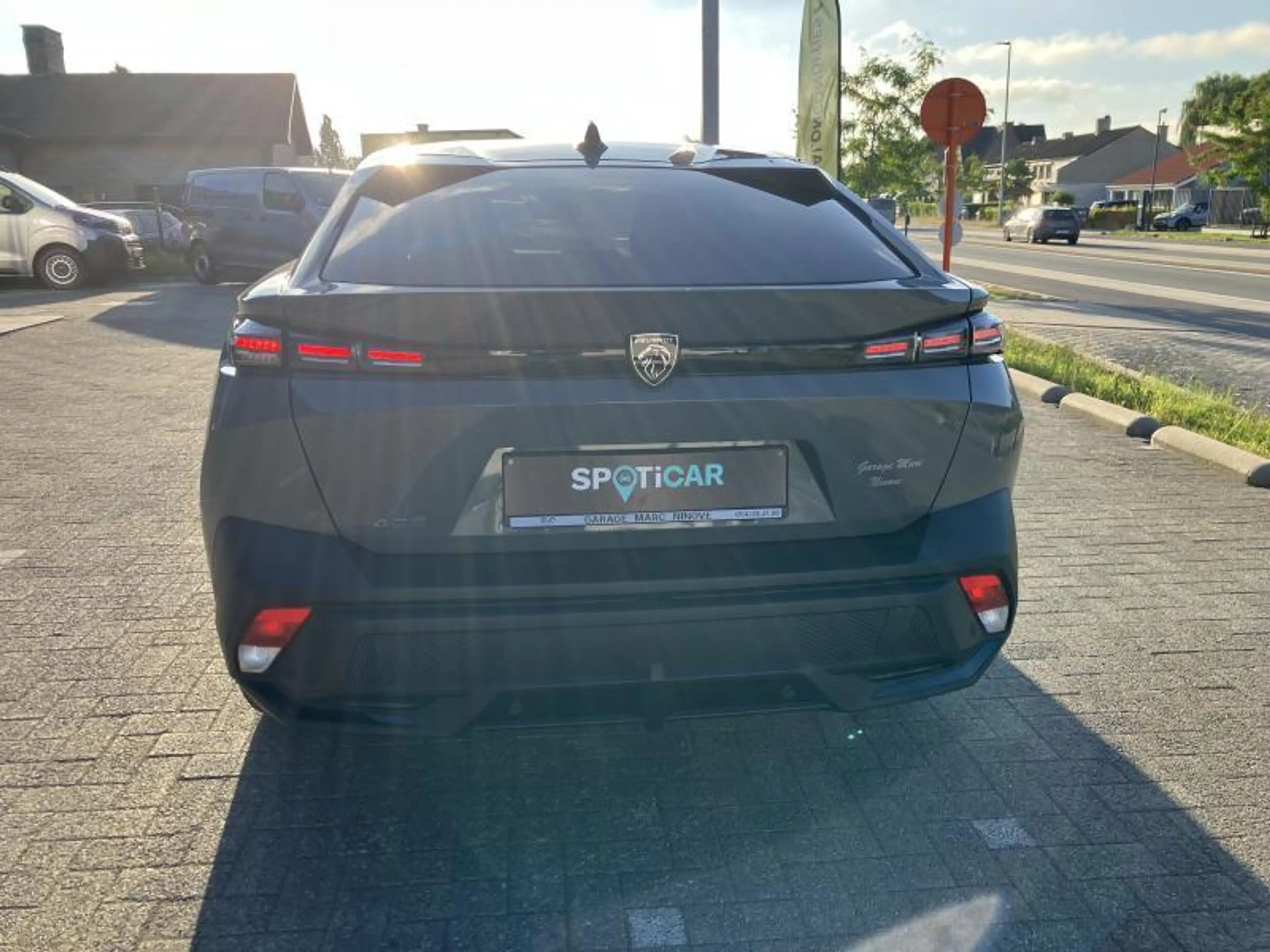 Peugeot 408 Allure — photo 7