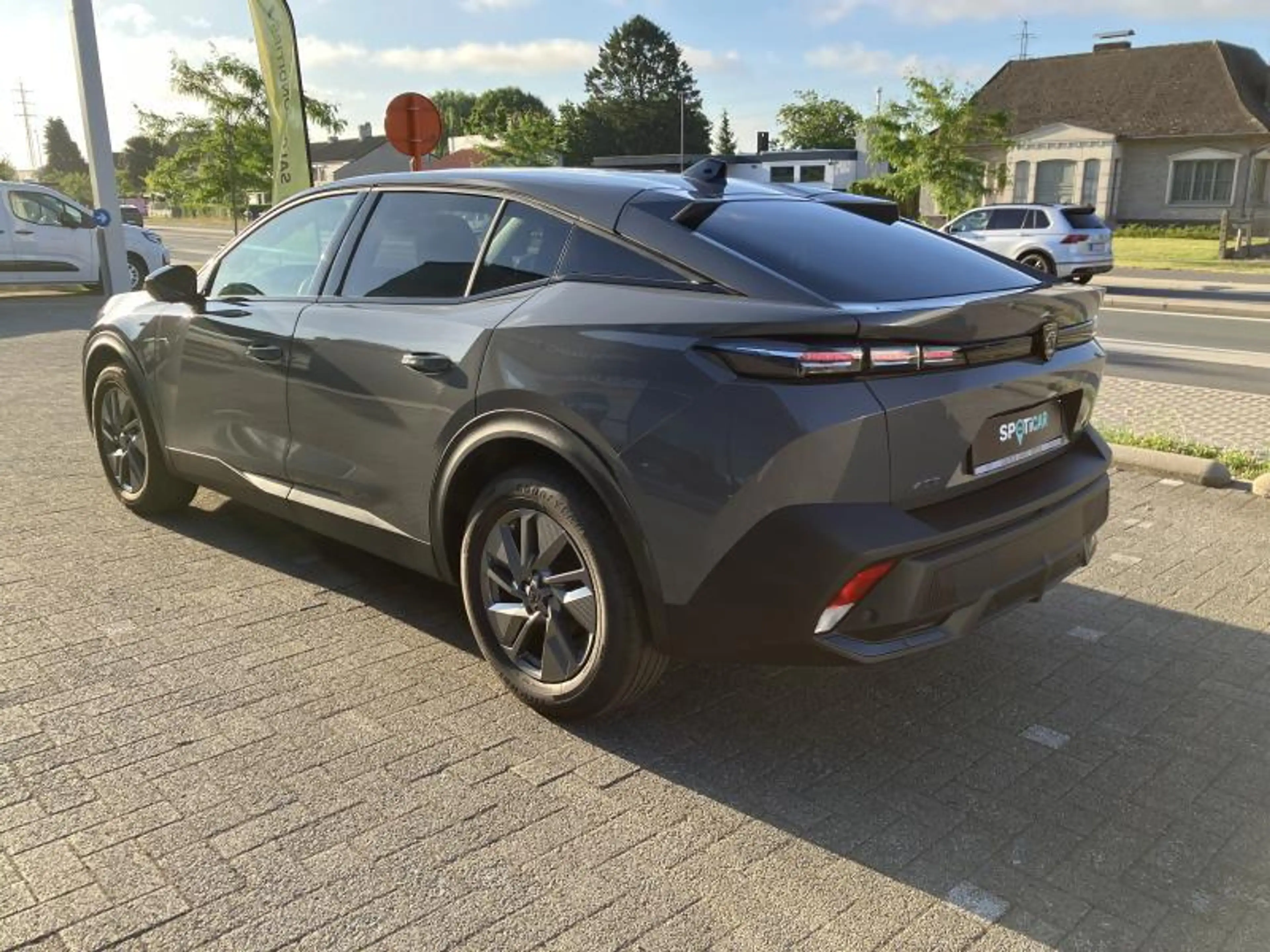 Peugeot 408 Allure — photo 6