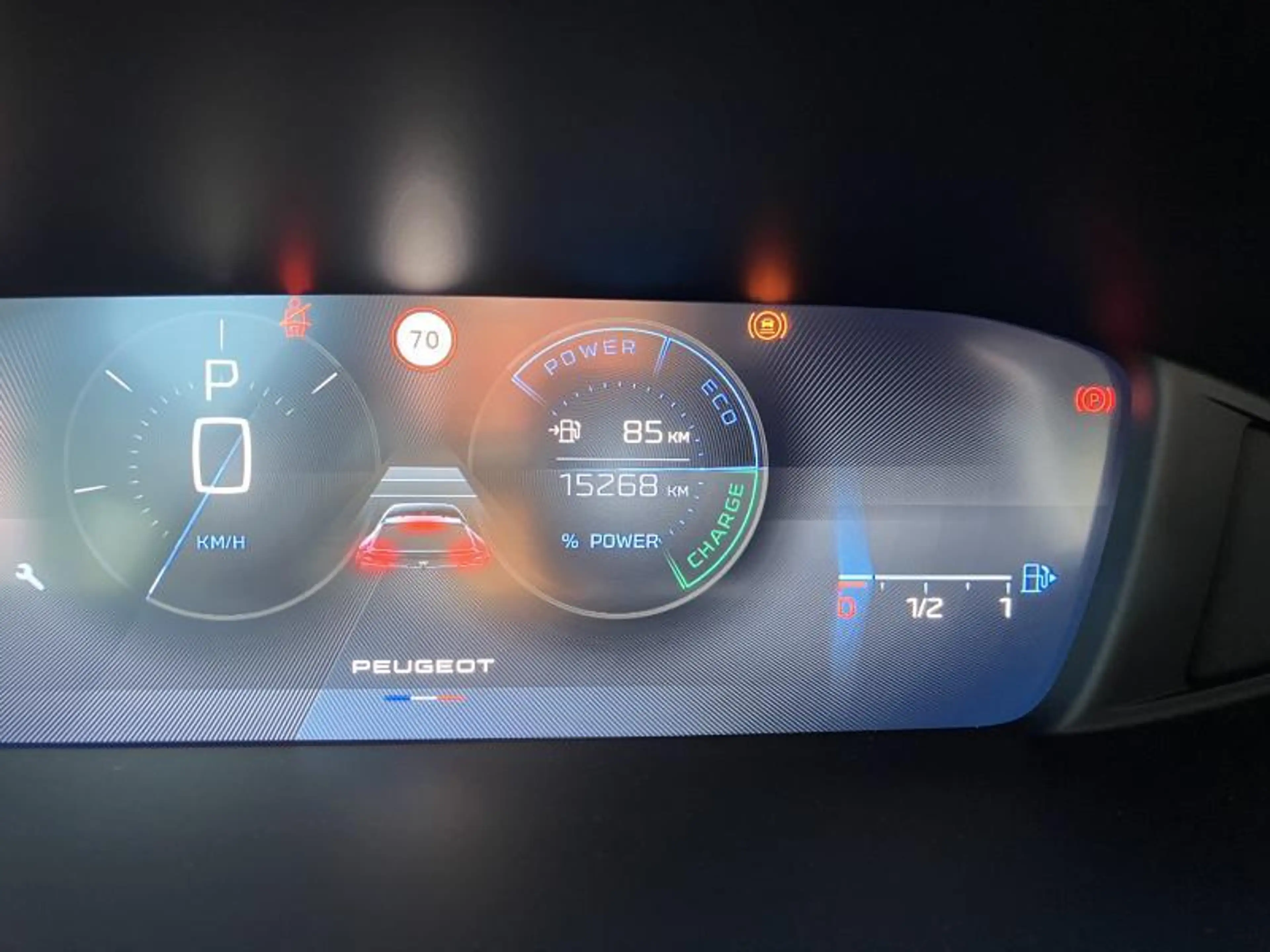 Peugeot 408 Allure — photo 15