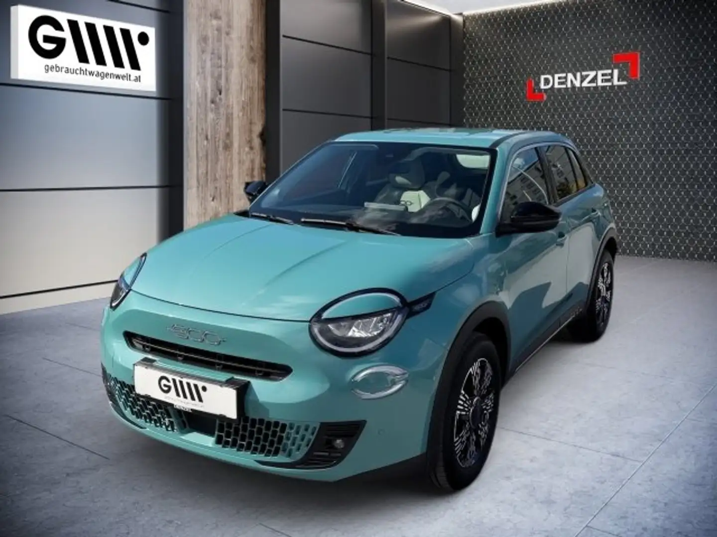 Fiat 600 Hybrid 100 Blau - 2