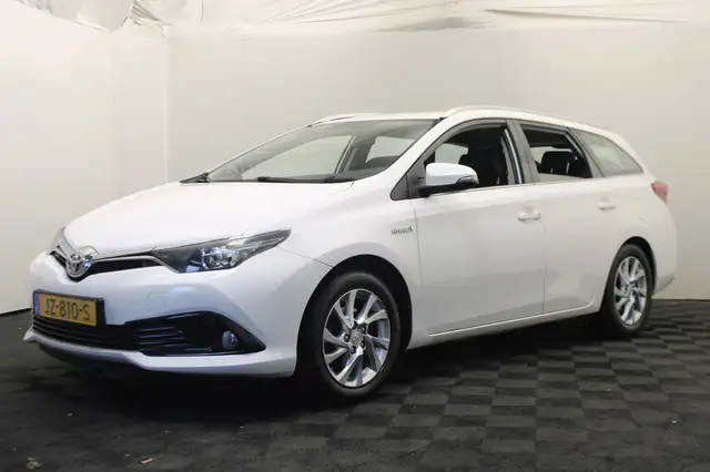 Toyota Auris Touring Sports 1.8 Hybrid Aspiration |Camera|Navi|