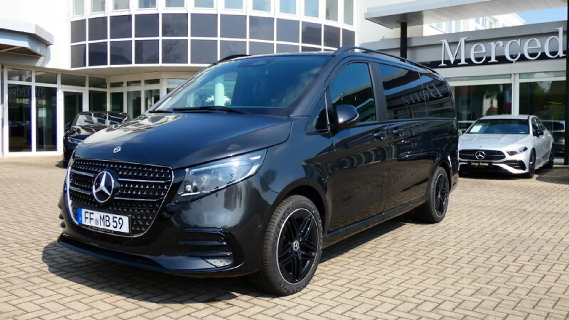 Mercedes-Benz V 300 V 300 d 4M AVANTGARDE AMG/AHK/Standhzg/Distr/Bur Grau - 2
