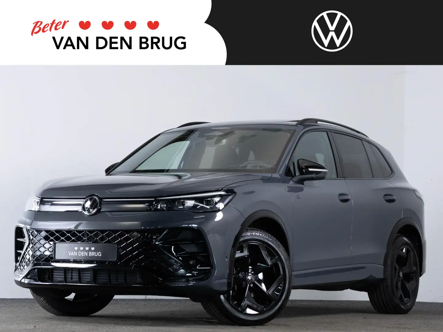 Volkswagen Tiguan R-Line 1.5 eTSI 150 PK DSG | Panoramadak | Black S Gris - 1