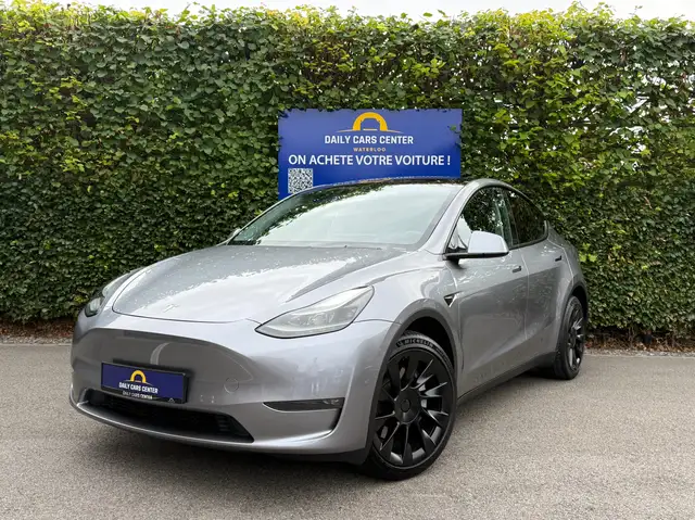 Tesla Model Y 72.5 kWh Dual Motor Long Range AWD (378 kW) I Autopilot I Pano I Cuir I LED