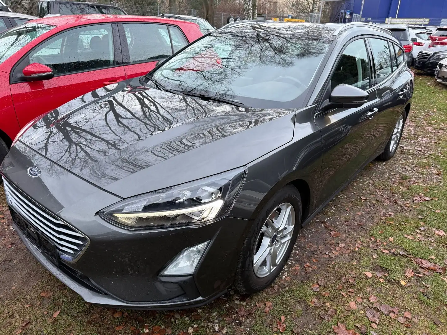 Ford Focus Turnier Cool & Connect Grau - 2
