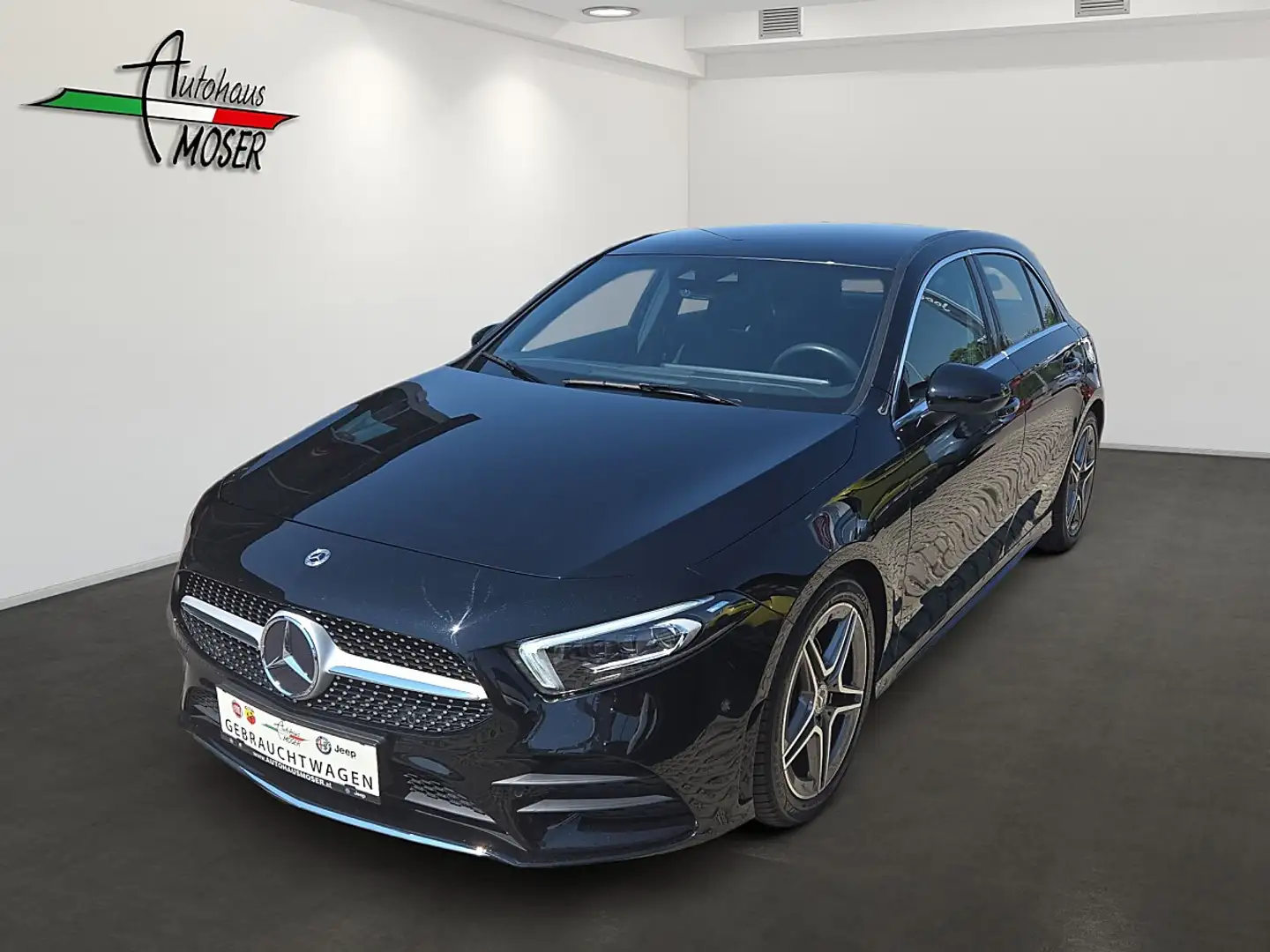 Mercedes-Benz A 180 Limousine Aut. AMG Line - Standheizung Schwarz - 1