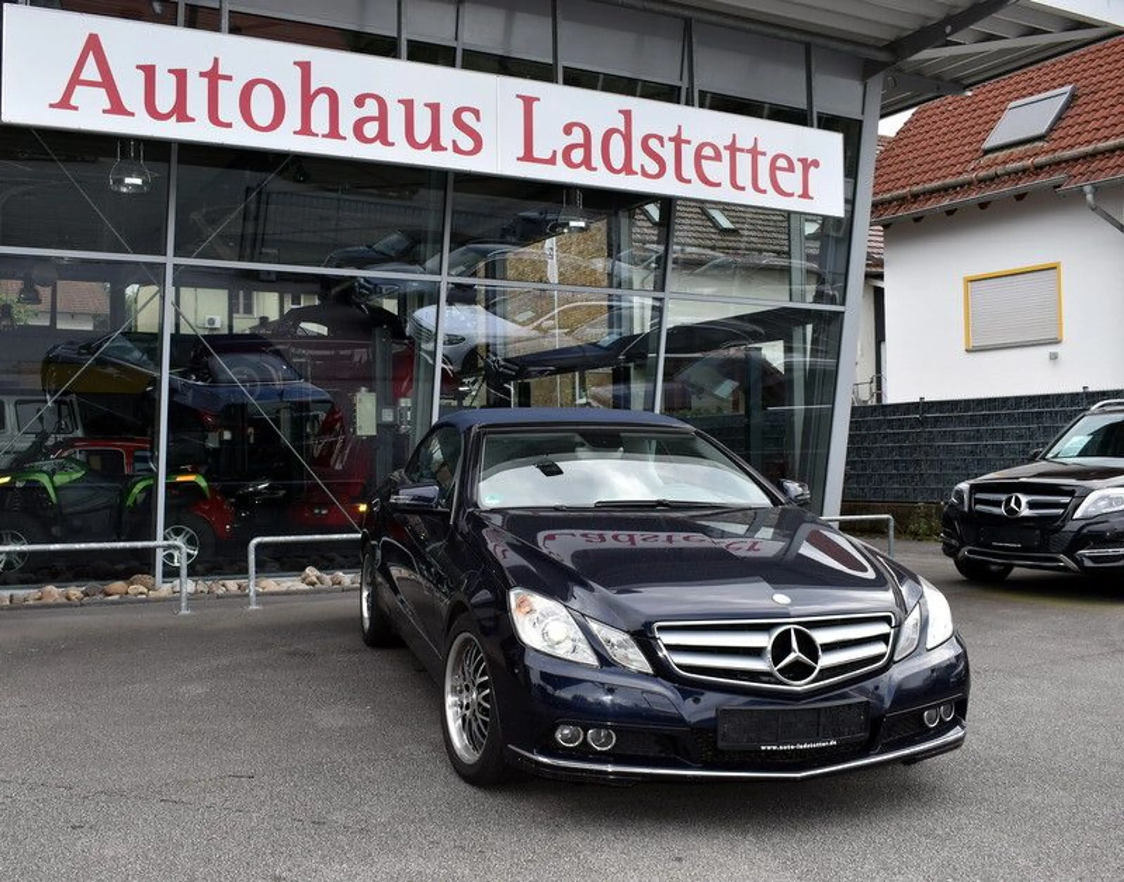 Mercedes-Benz E 250 E250 Cabrio CDI BlueEfficiency*Elegance*SHZ*PDC* — photo 5