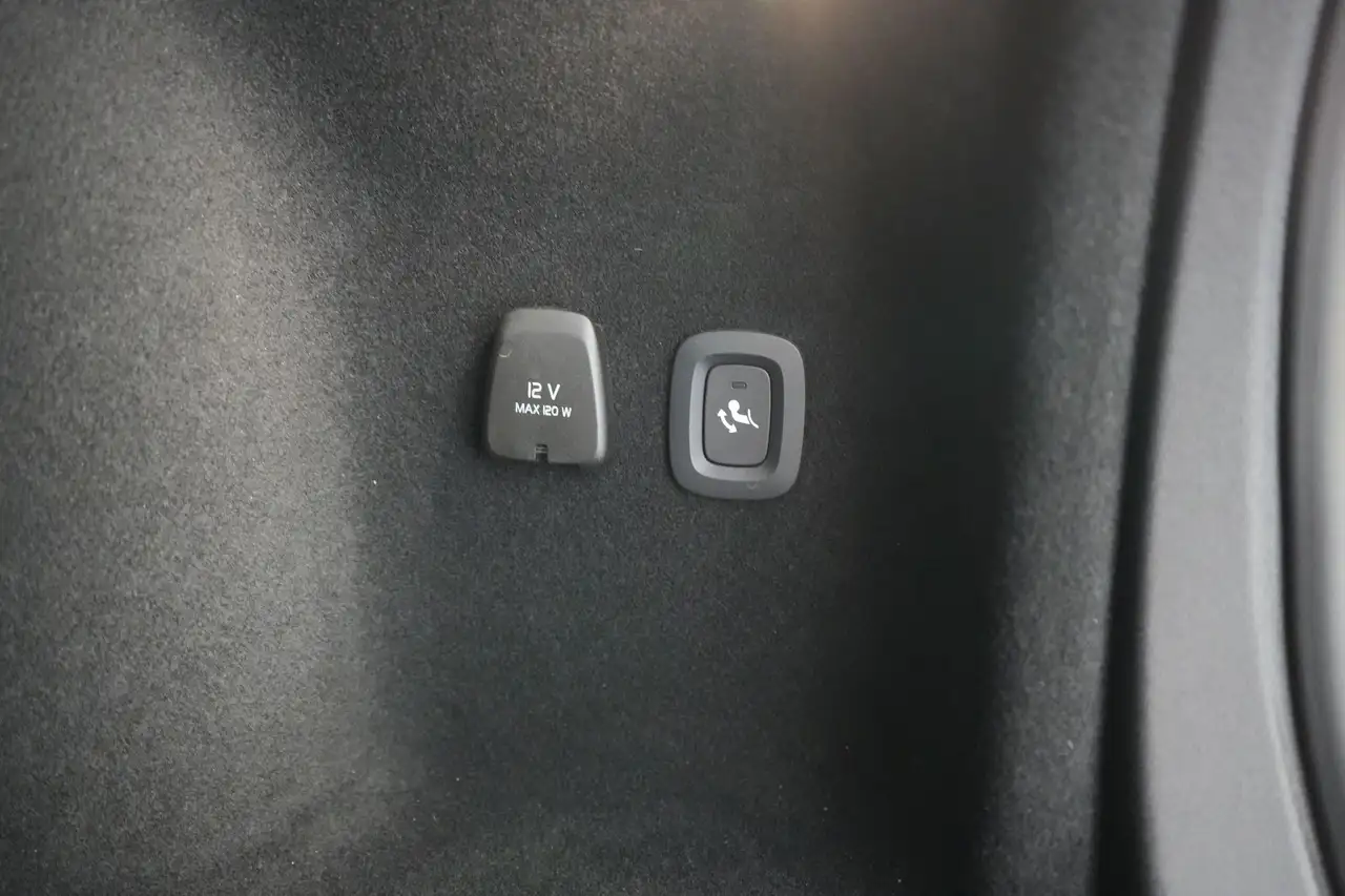 Volvo V60 2.0 T6 PHEV Plus Bright 4WD LEDER/CUIR LED GPS PDC, миниатюра 24