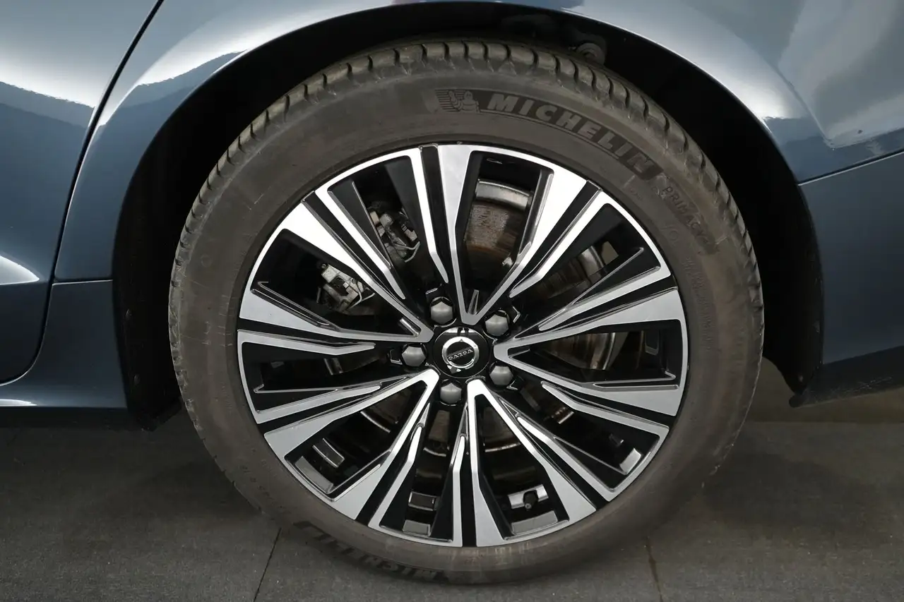 Volvo V60 2.0 T6 PHEV Plus Bright 4WD LEDER/CUIR LED GPS PDC, миниатюра 19