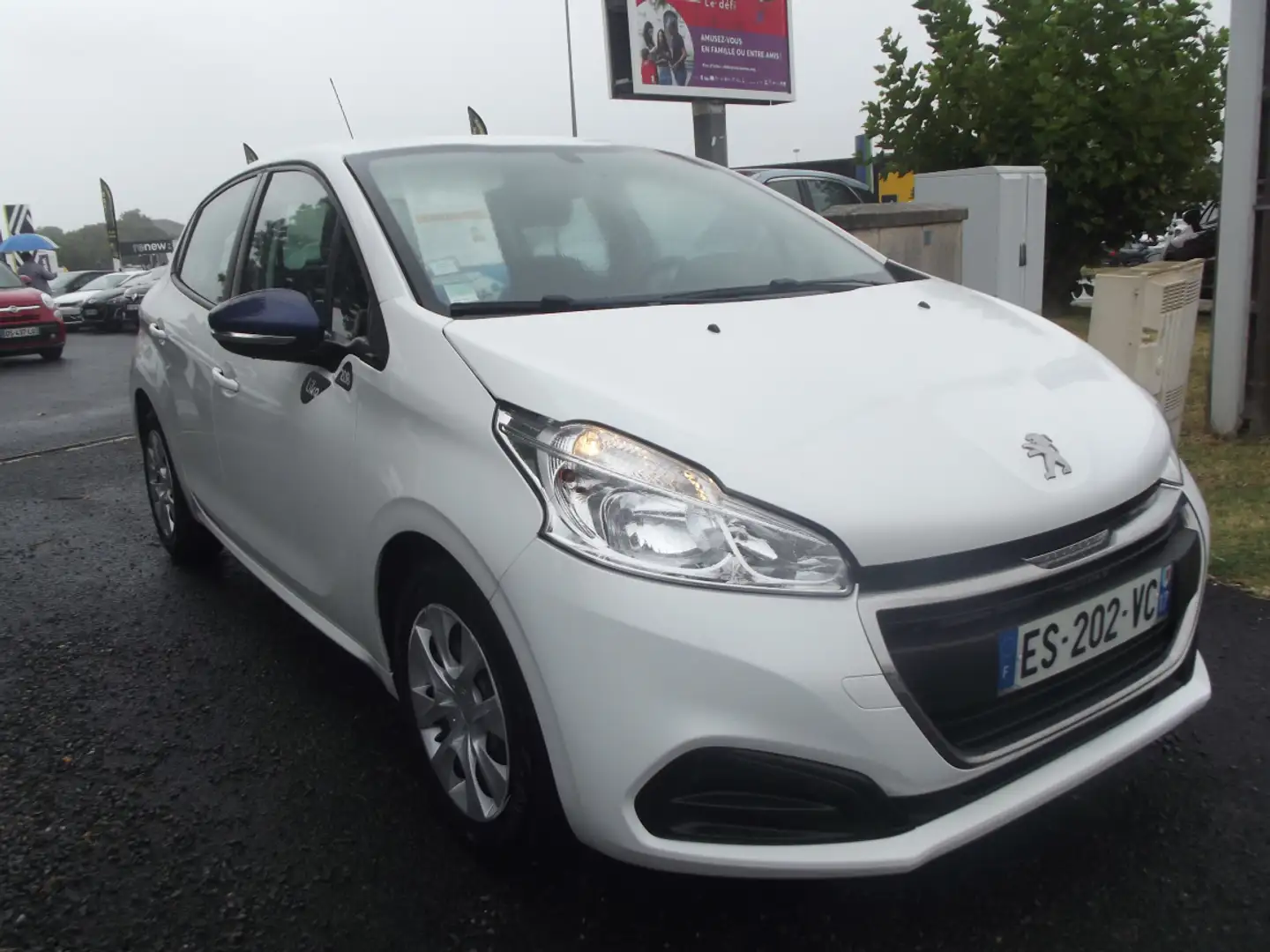 Peugeot 208 1.2 VTI 68ch BVM5 Like - 2