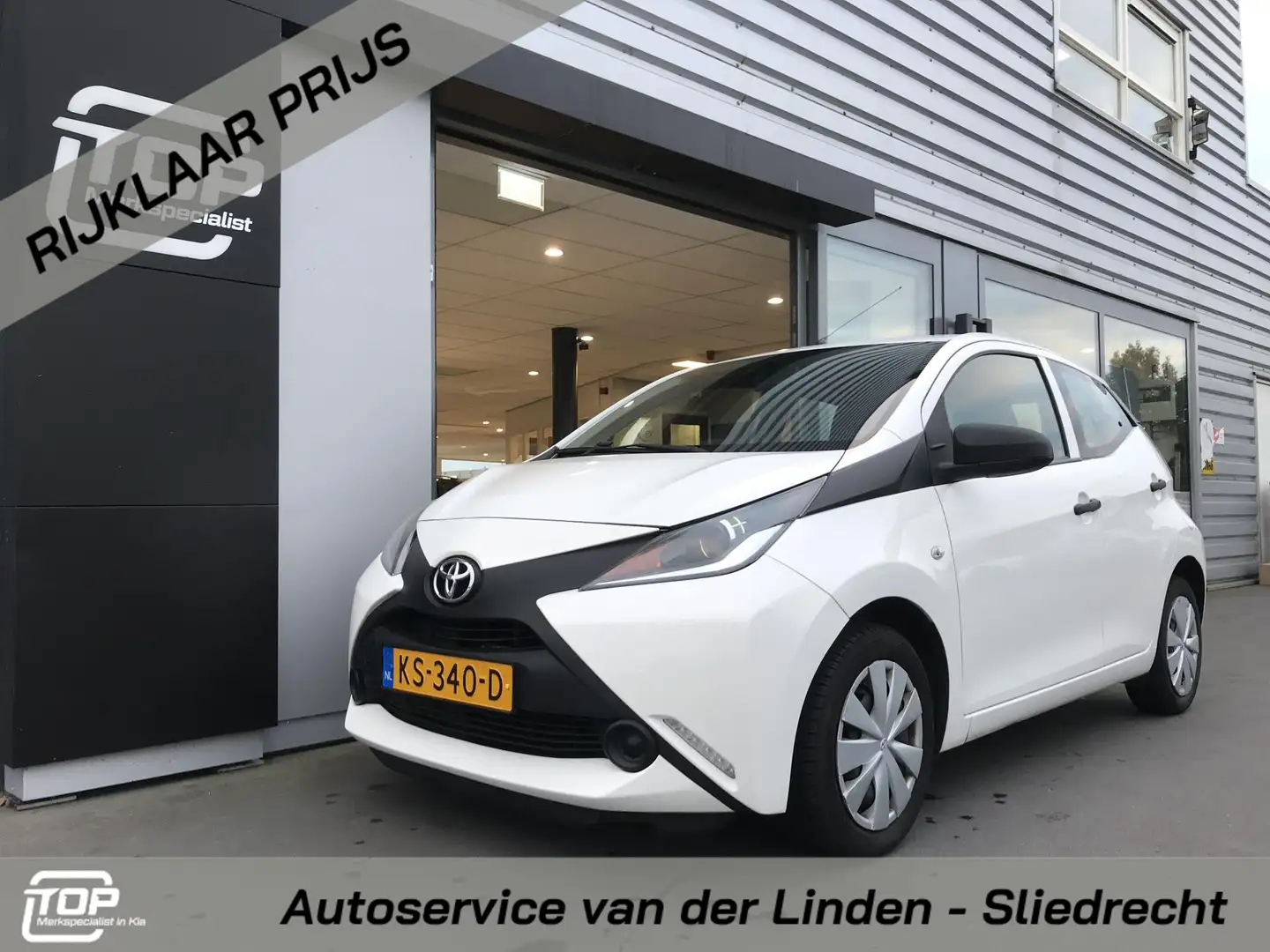 Toyota Aygo 1.0 VVT-i x-now Blanc - 1